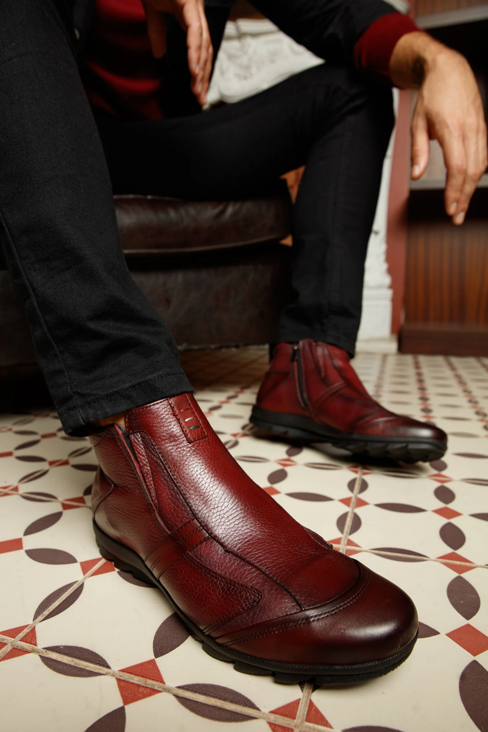 The Montreal Burgundy Leather Casual Zip-Up Ankle Men Boot - Image 2