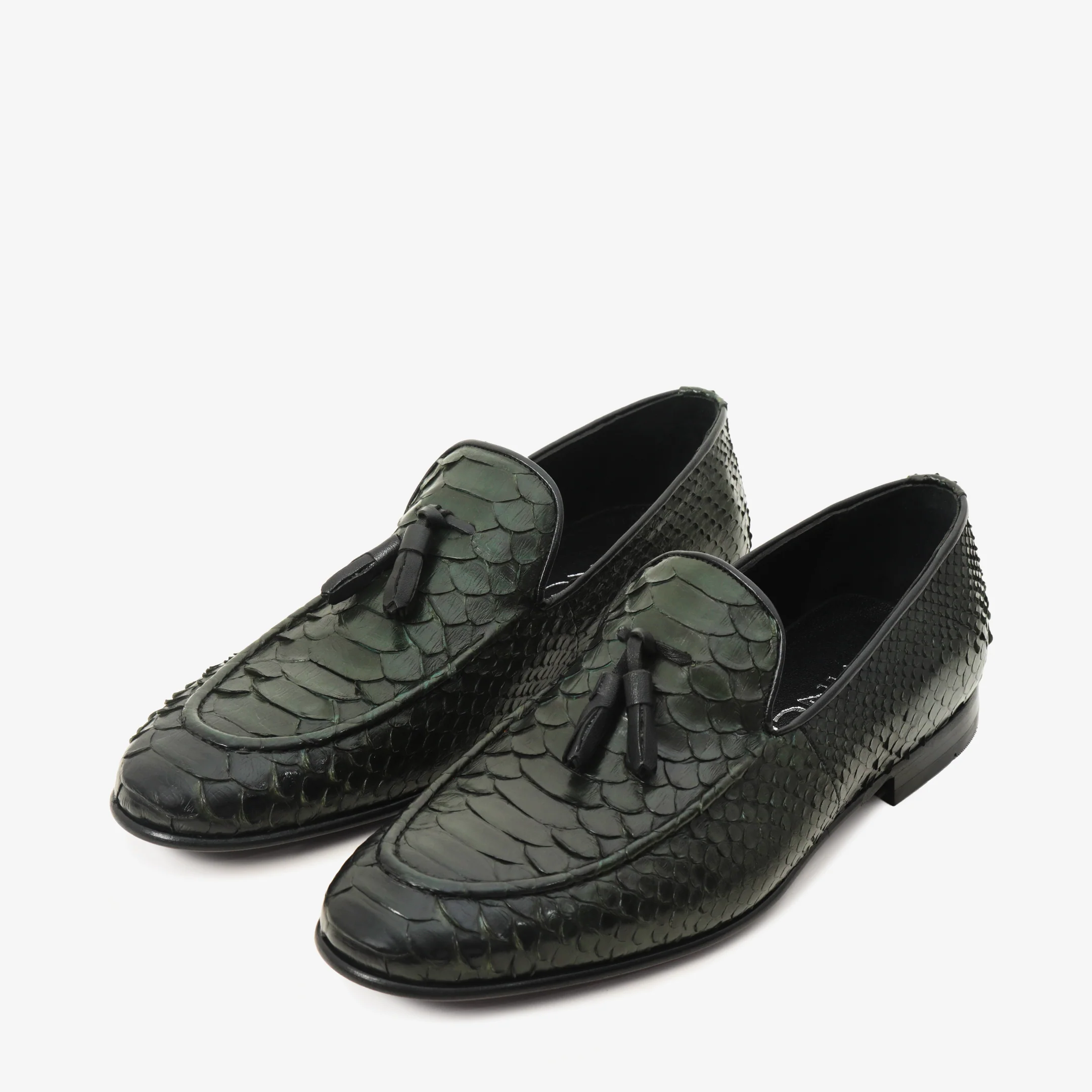 The Bethesda Green Pyhtn Skin Leather Tassel Loafer Men Shoe - Image 2