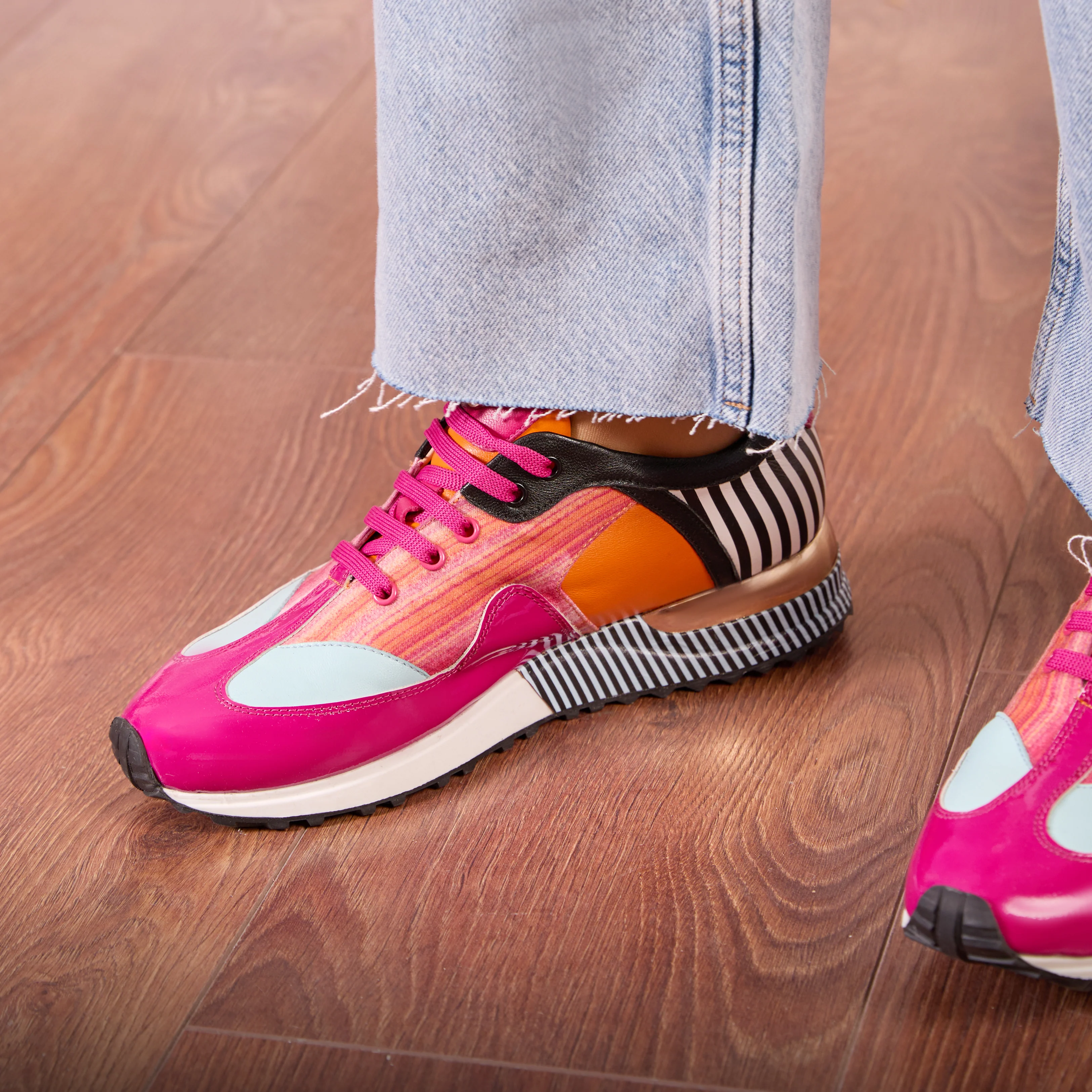 Santa Amaro Multi Color Fuchsia Women Sneaker - Image 11