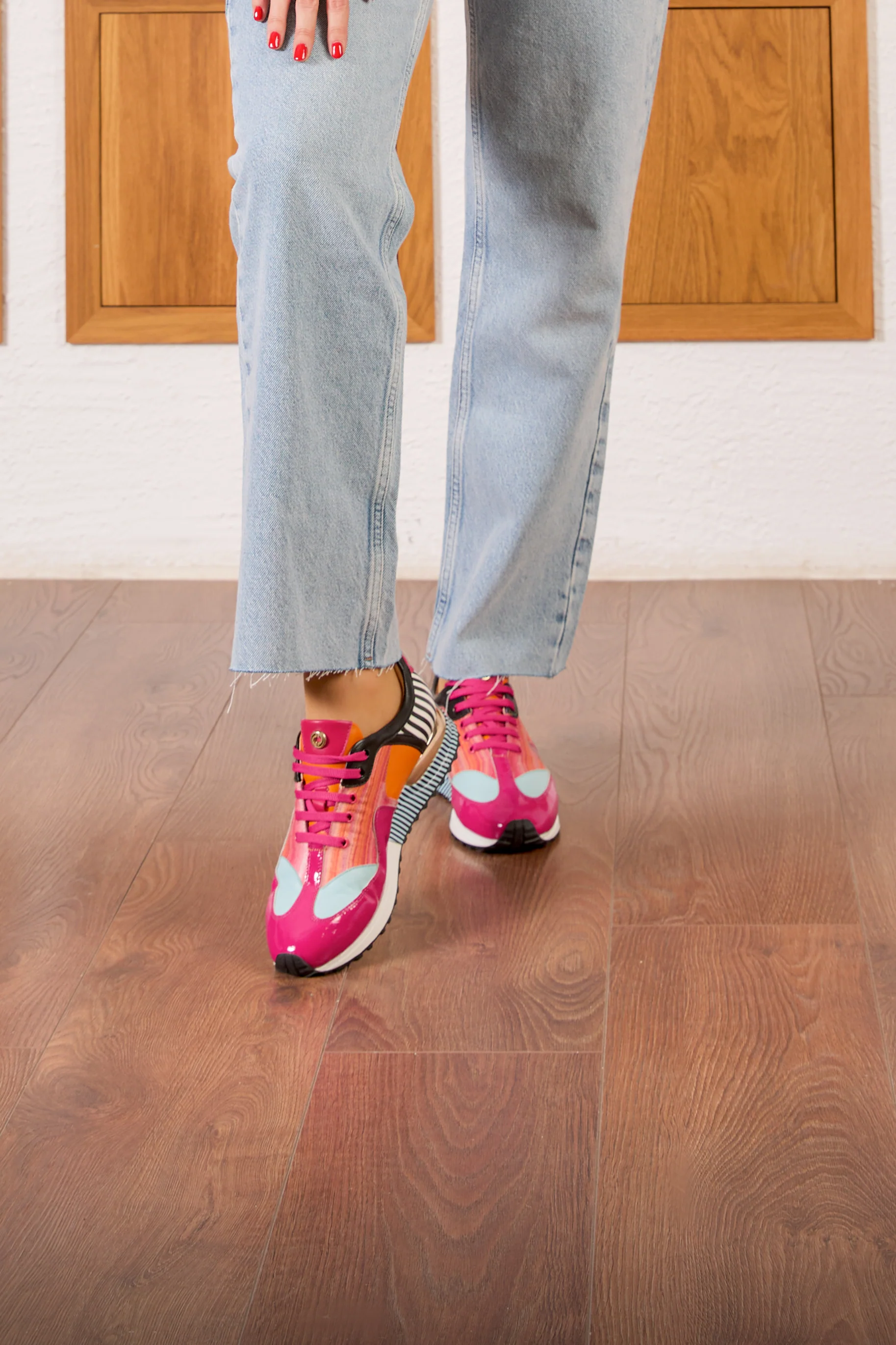 Santa Amaro Multi Color Fuchsia Women Sneaker - Image 8