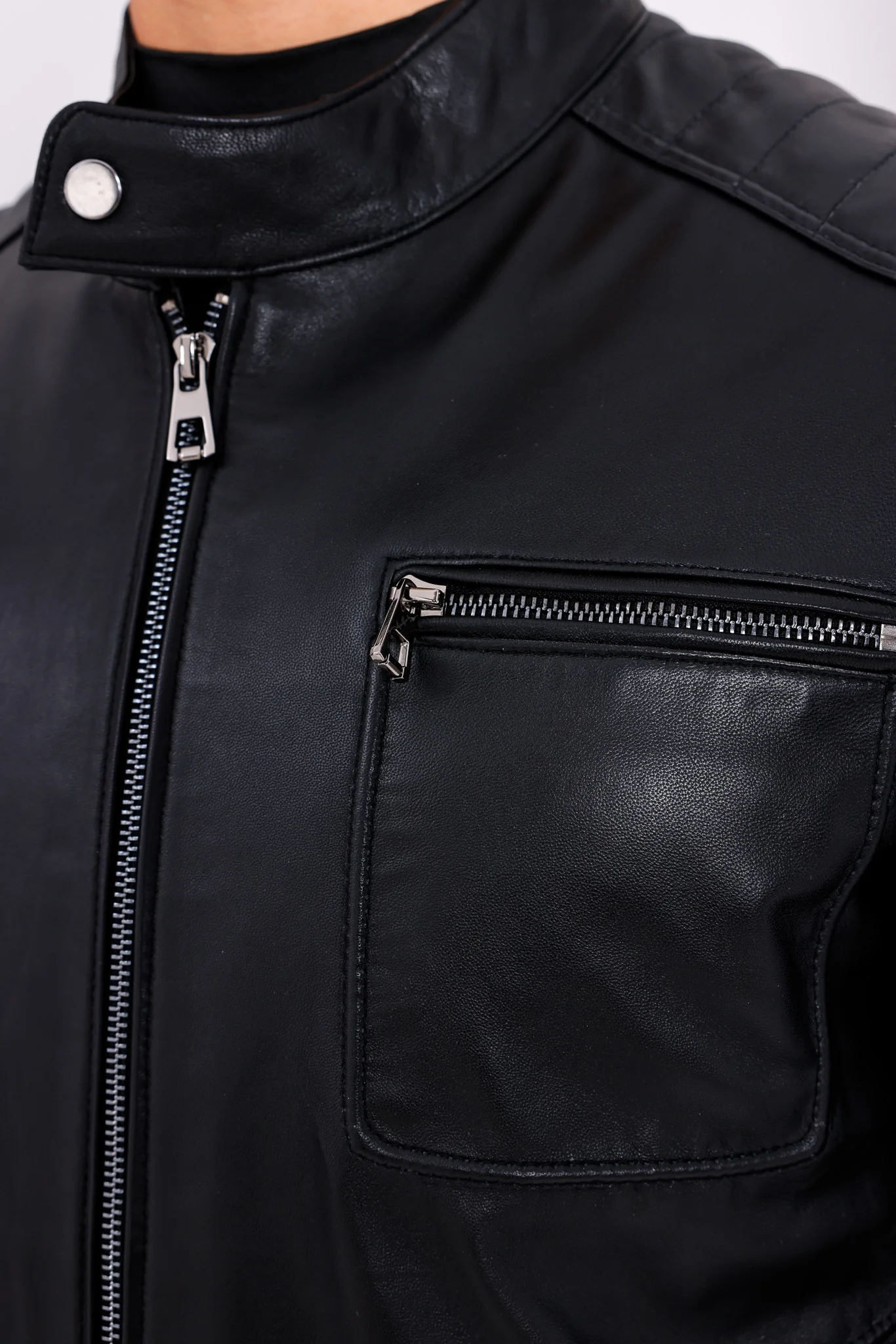 The Argento Black Leather Jacket - Image 3