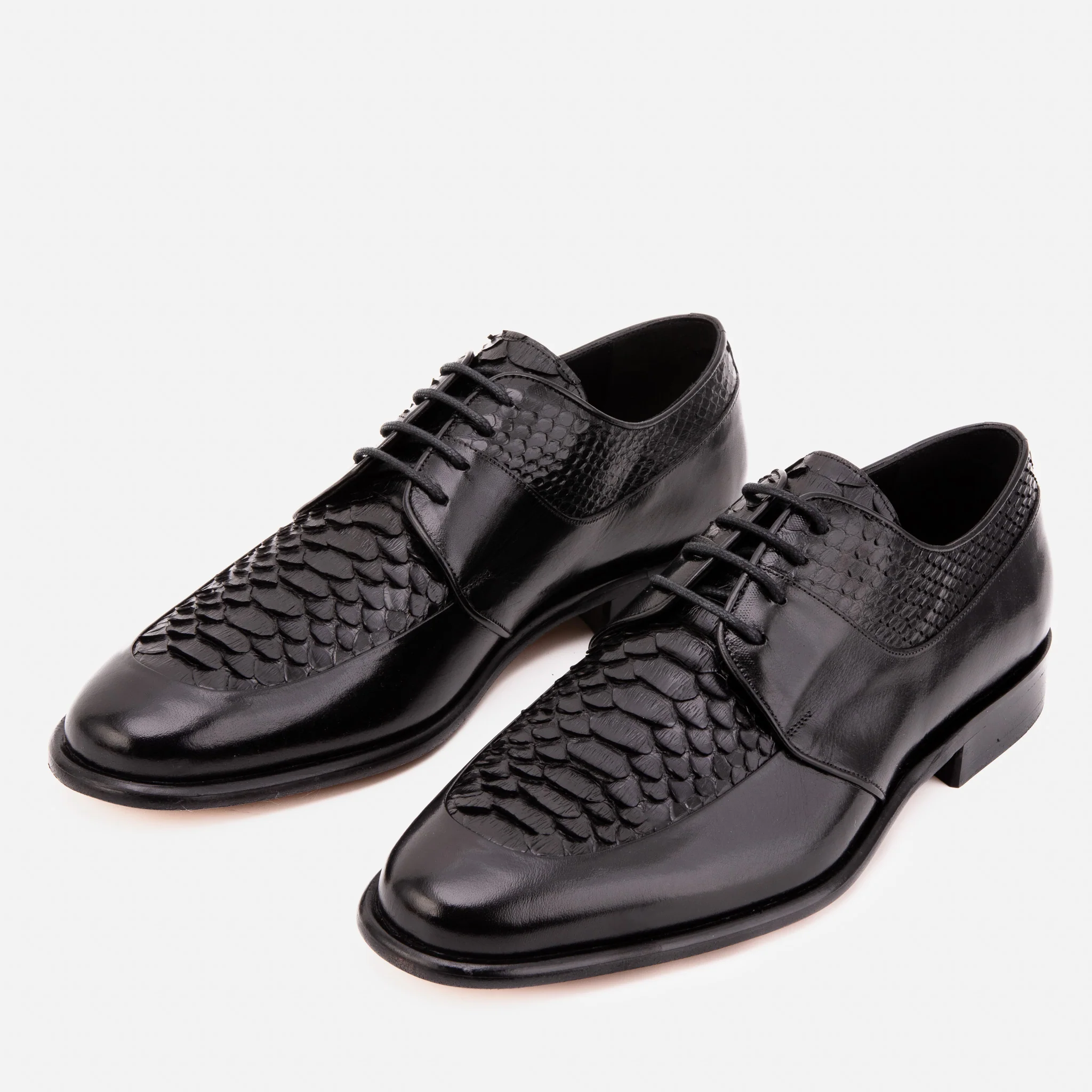 The Arven Black Python Leather Men Shoe - Image 4