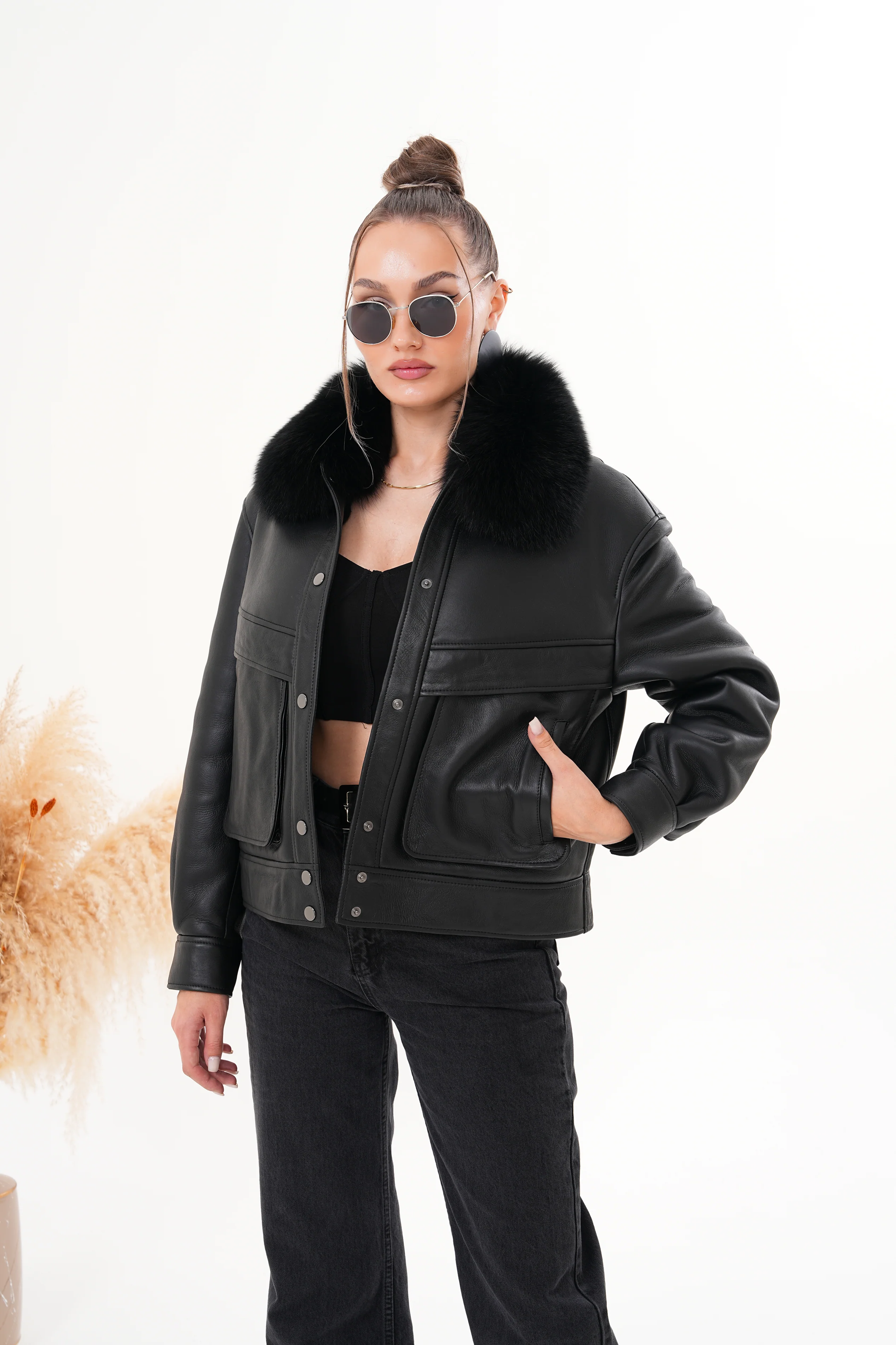 The Auretta Black Shearling Leather Women Jacket - Image 2