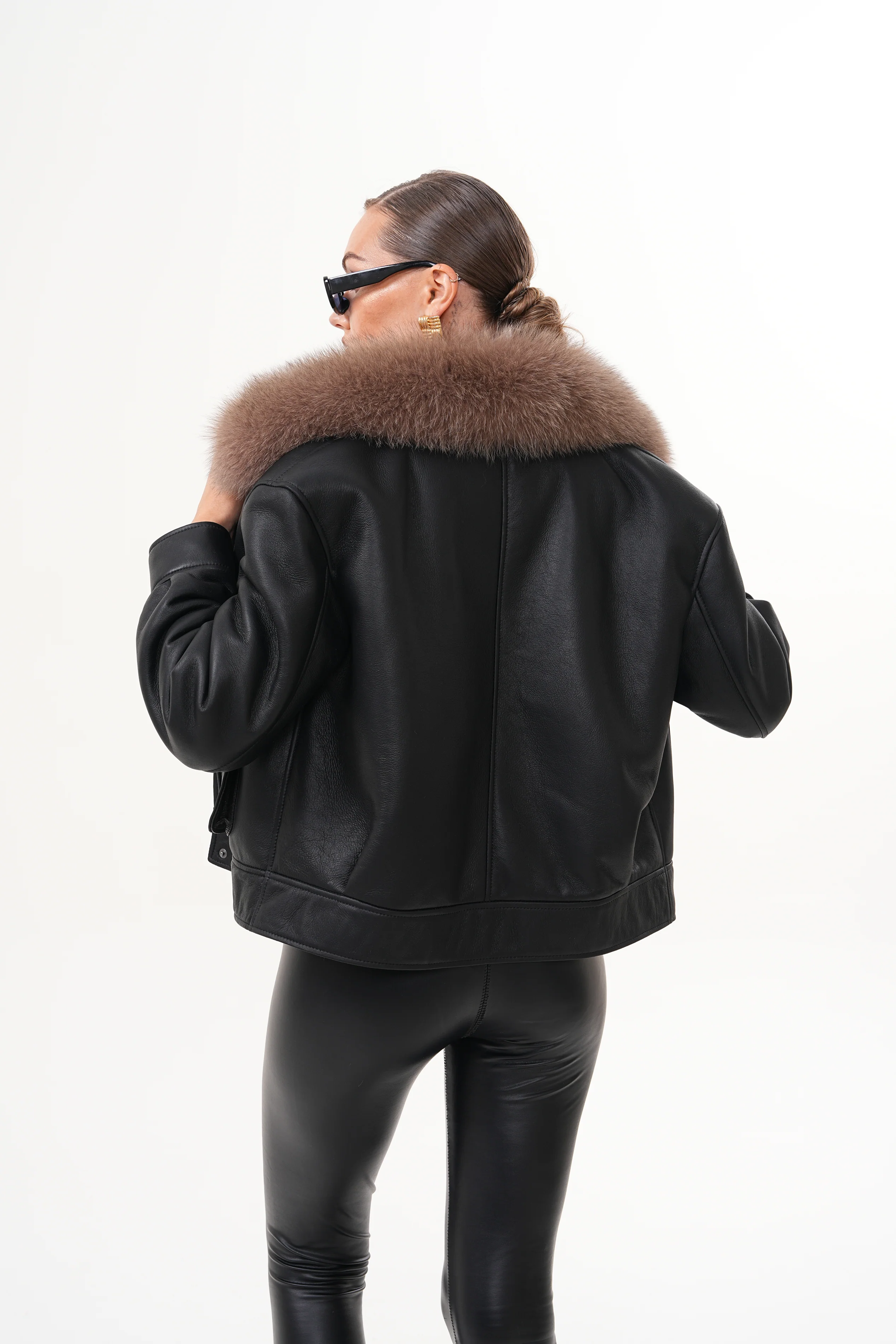 The Auretta Brown Collar Shearling Leather Women Jacket - Image 4