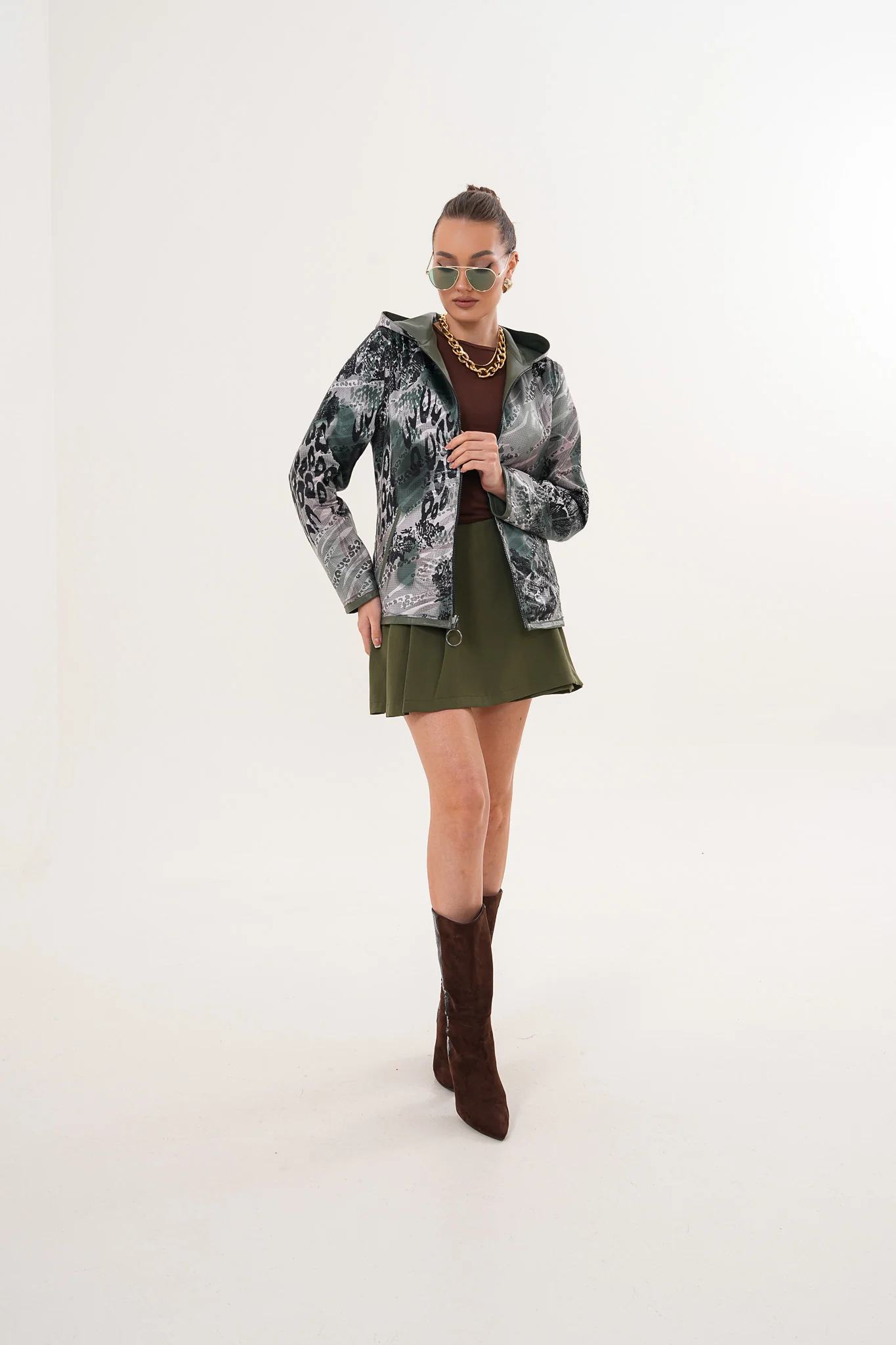 The Avelyn Reversible Olive Green Leather Women Jacket - Image 6