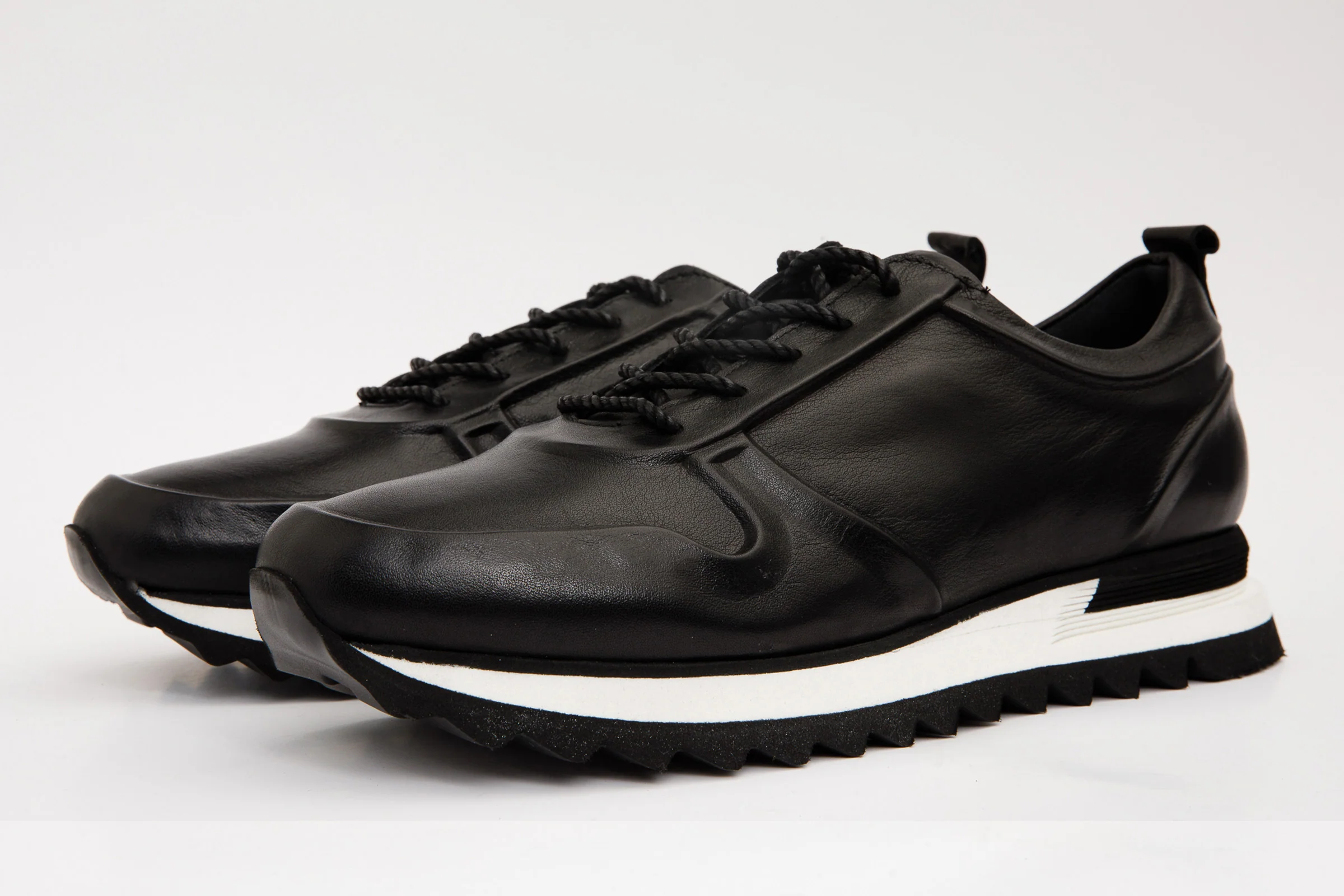 The Barnett Black Leather Men Sneaker Final Sale! - Image 2