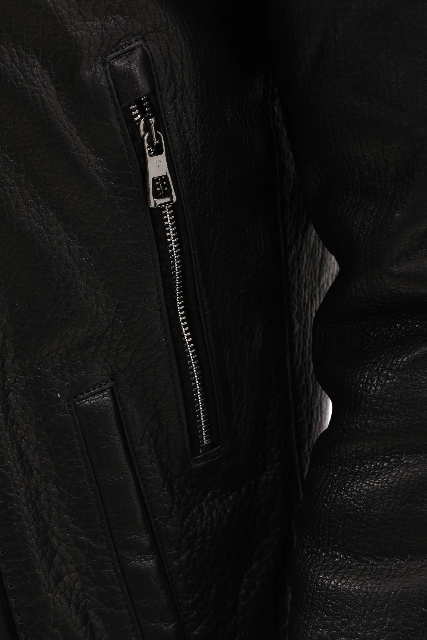 The Bergamo Black Shearling Leather Men Jacket - Image 4