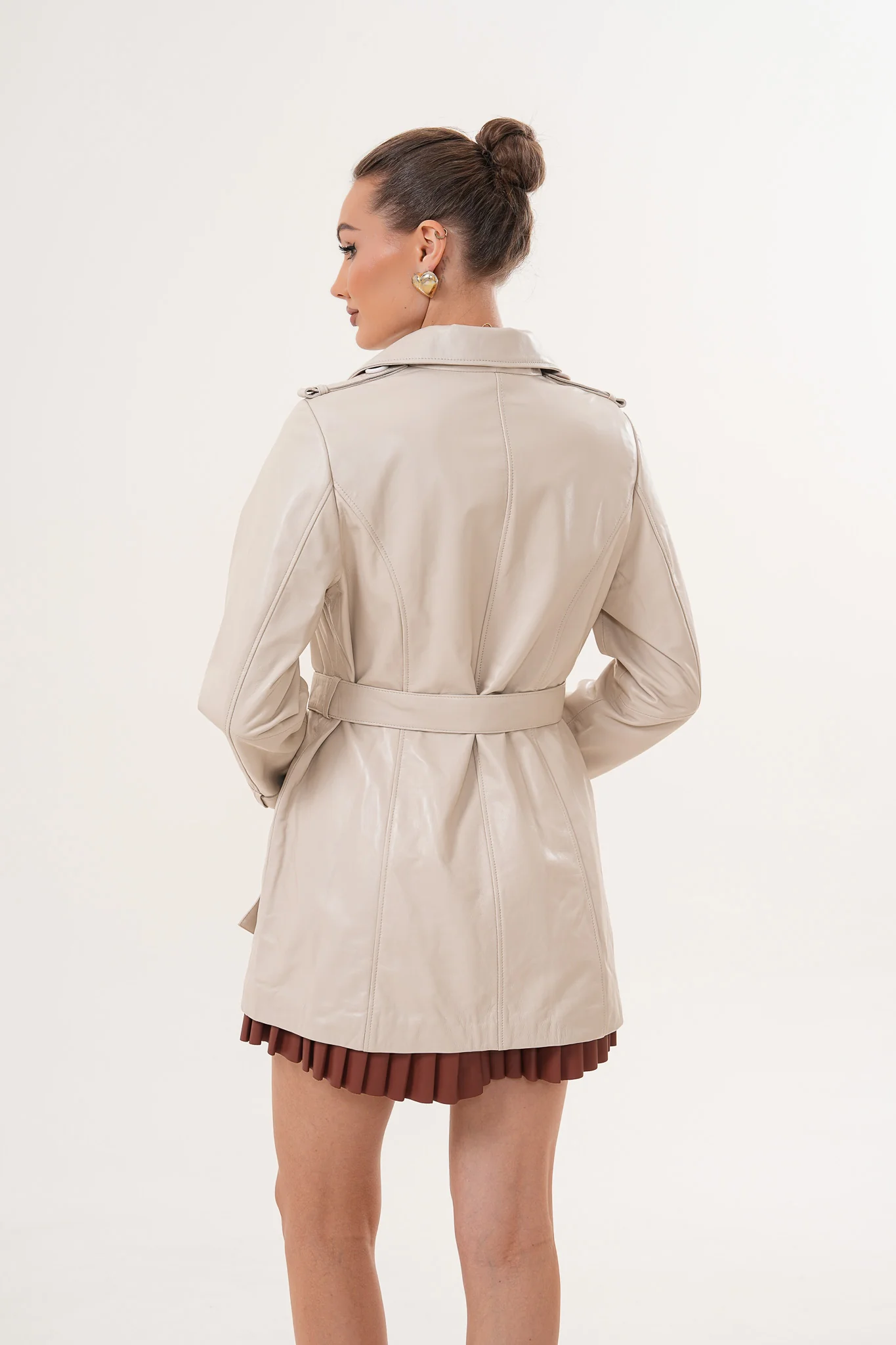 The Caelith Light Beige Leather Women Trench Jacket - Image 3