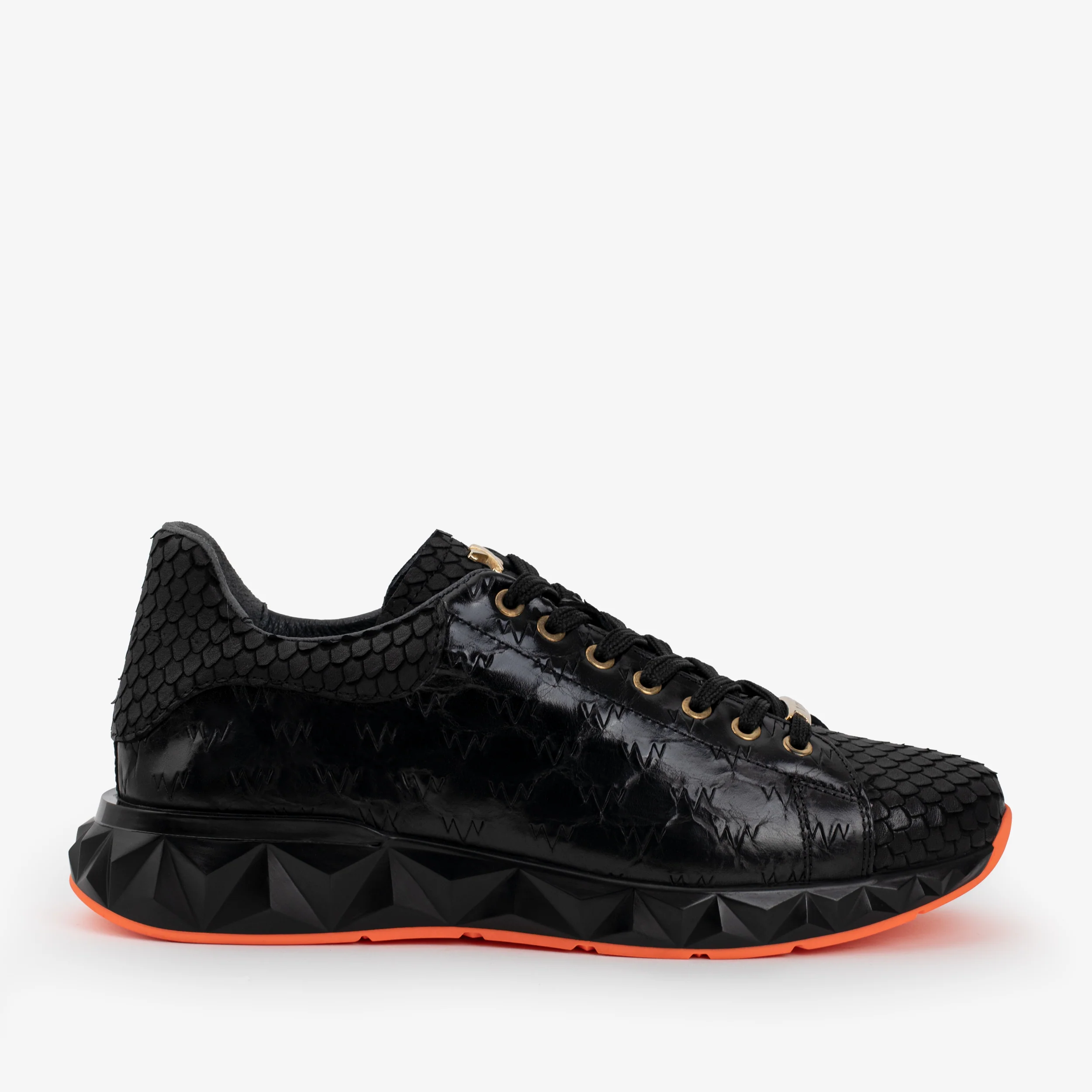 The Caesars Black Leather Men Sneaker