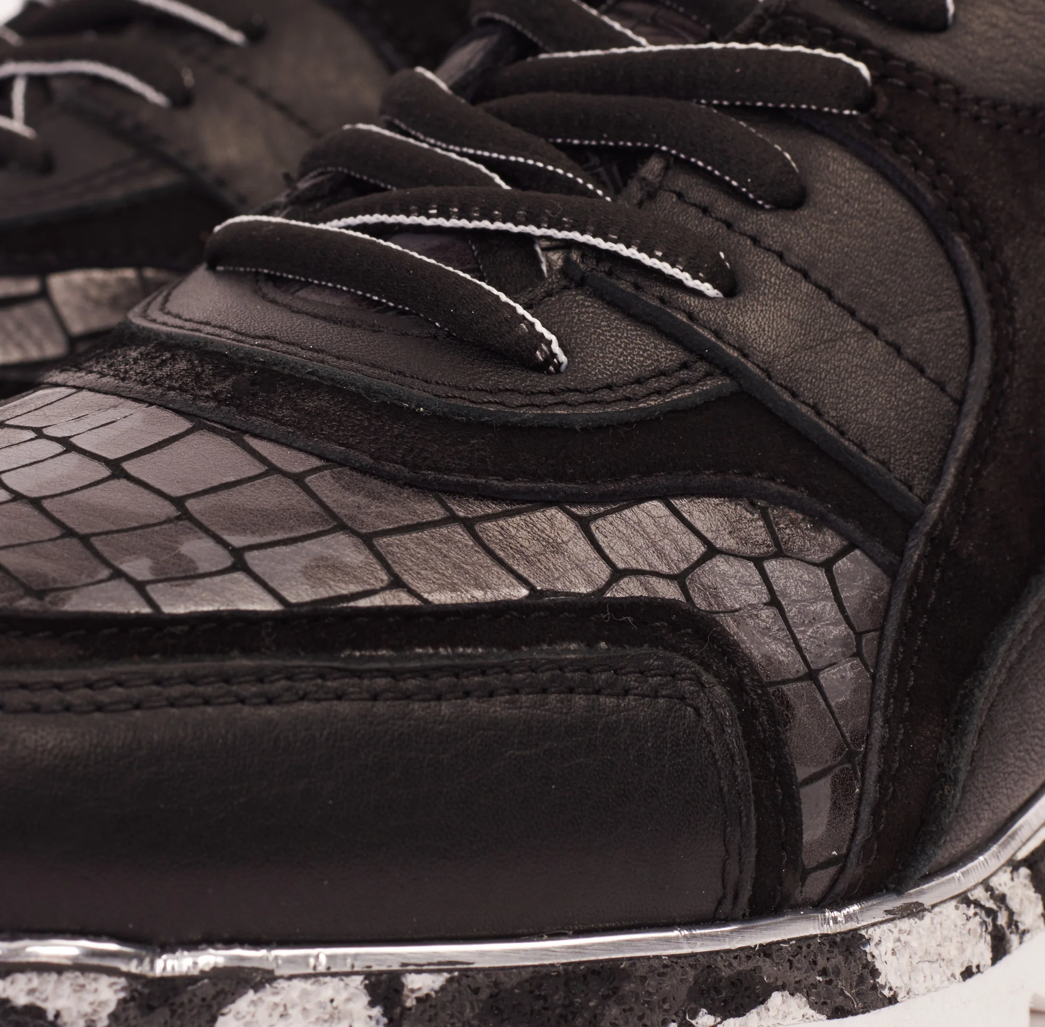 The Cakarta Black Leather Men Sneaker Final Sale! - Image 3