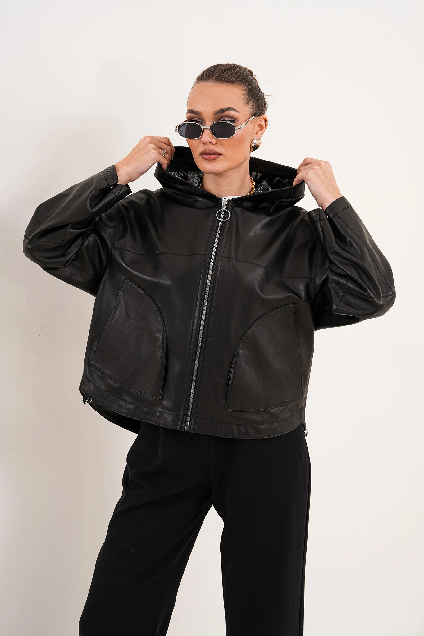 The Calyra Reversible Leather Women Jacket – Black