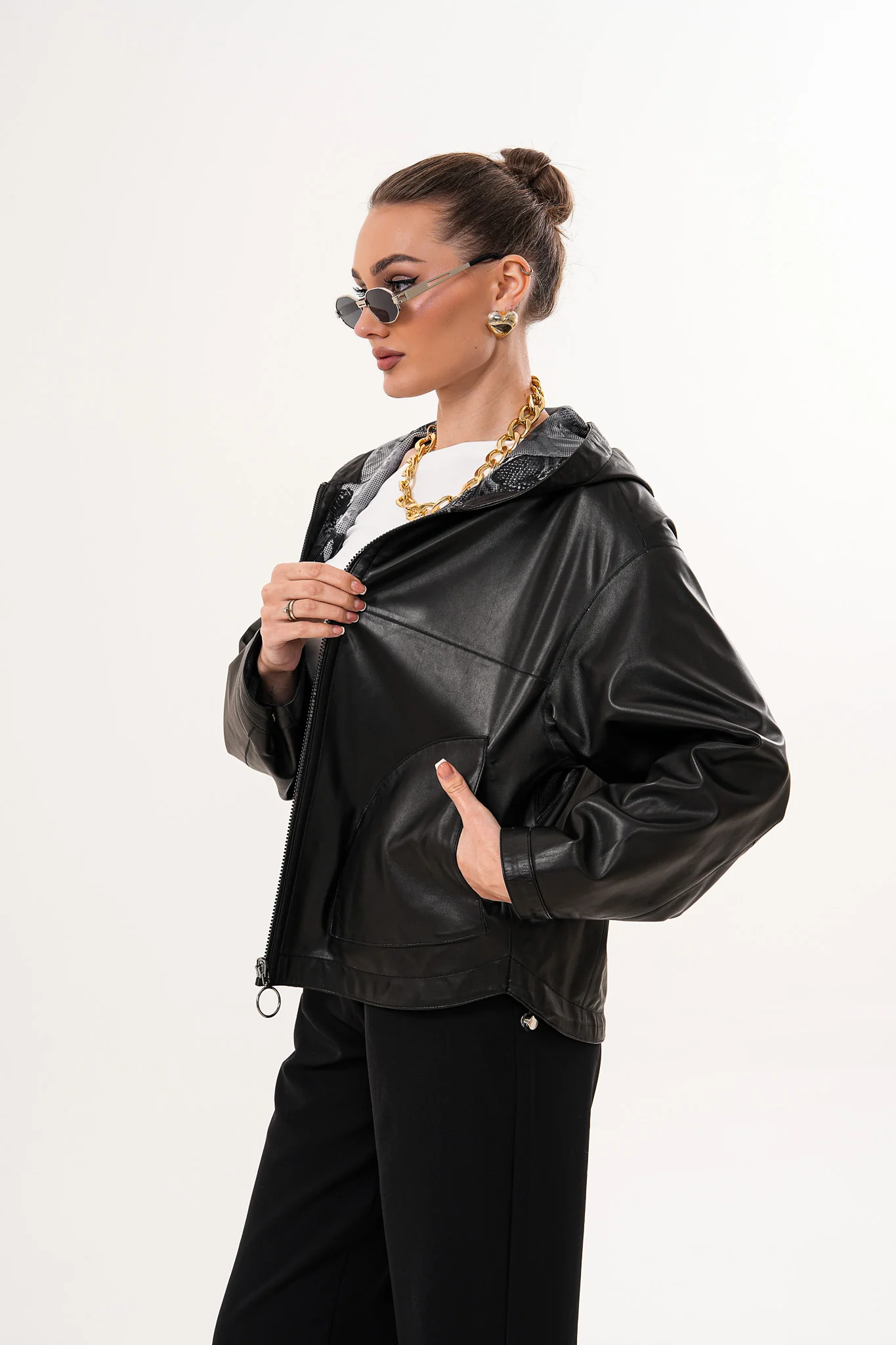 The Calyra Reversible Leather Women Jacket – Black - Image 10