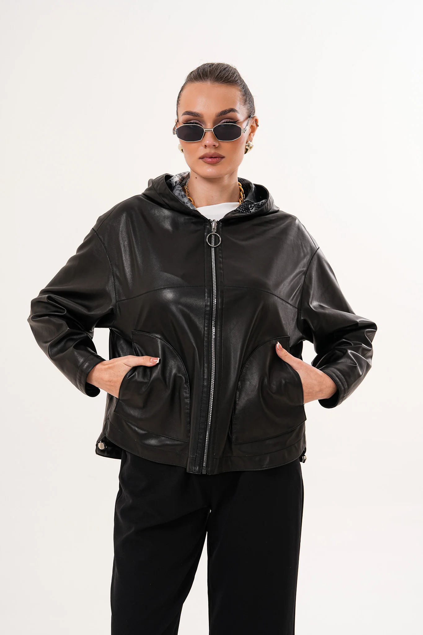 The Calyra Reversible Leather Women Jacket – Black - Image 2