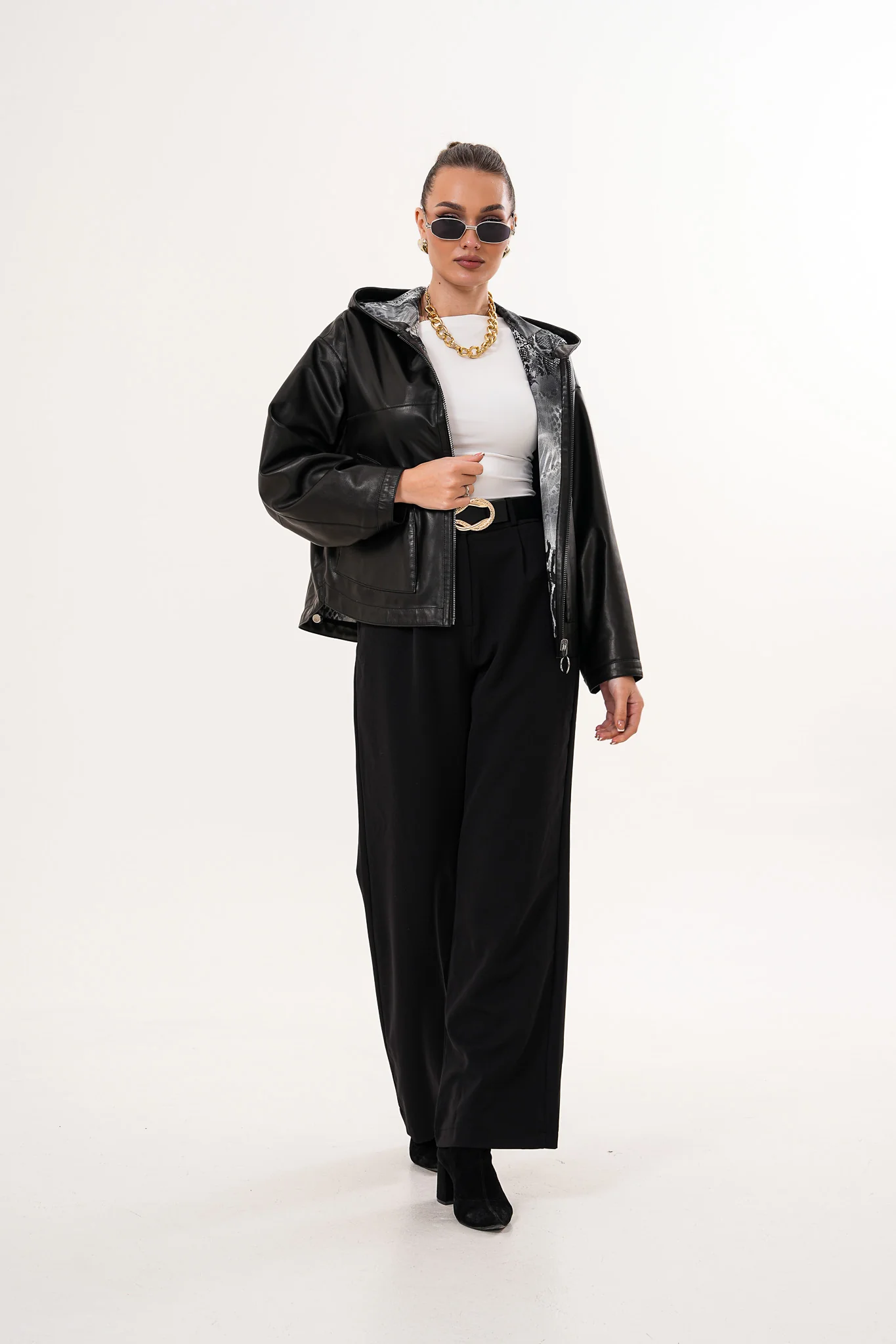The Calyra Reversible Leather Women Jacket – Black - Image 8