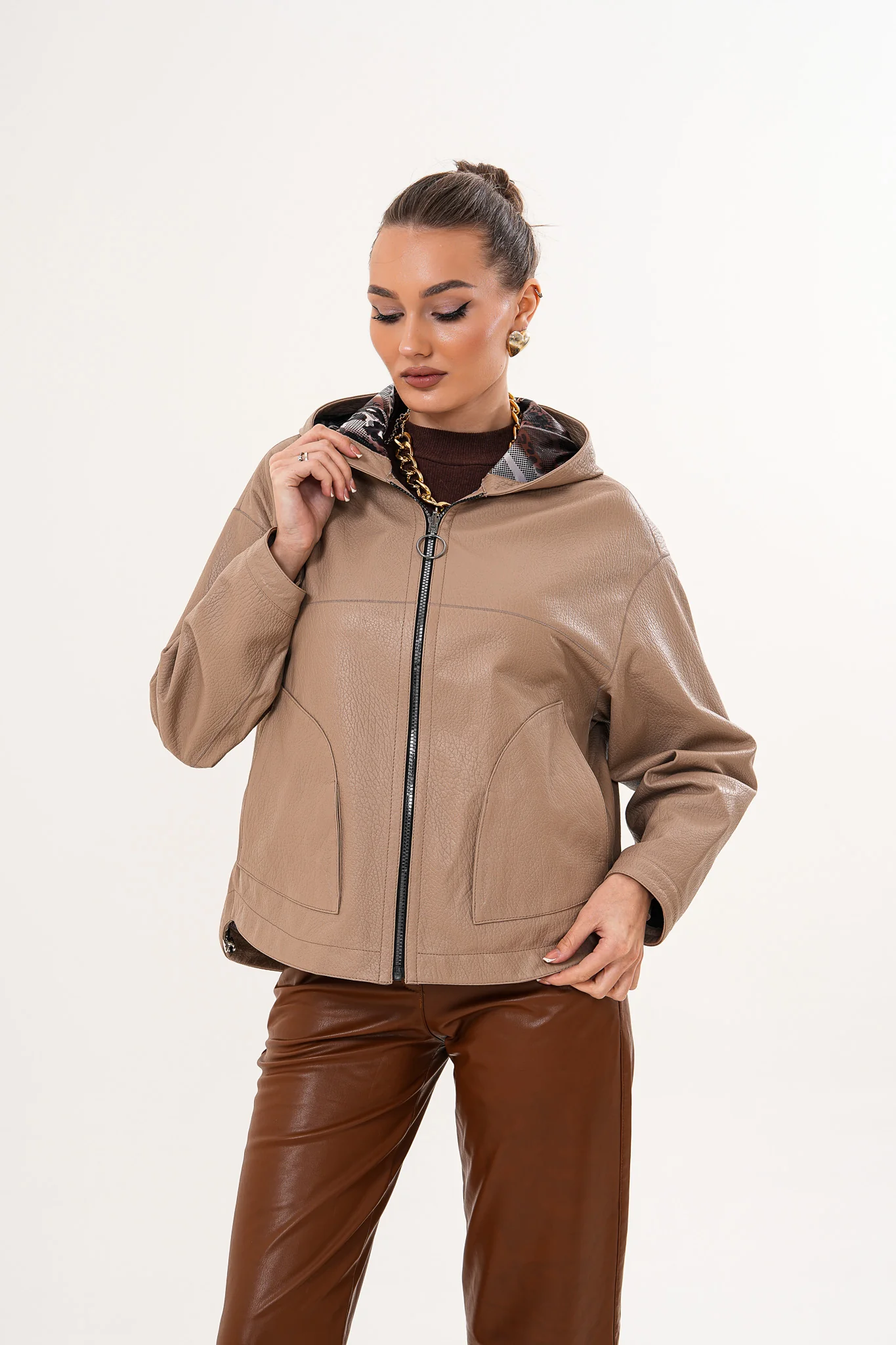 The Calyra Reversible Leather Women Jacket – Taupe - Image 14