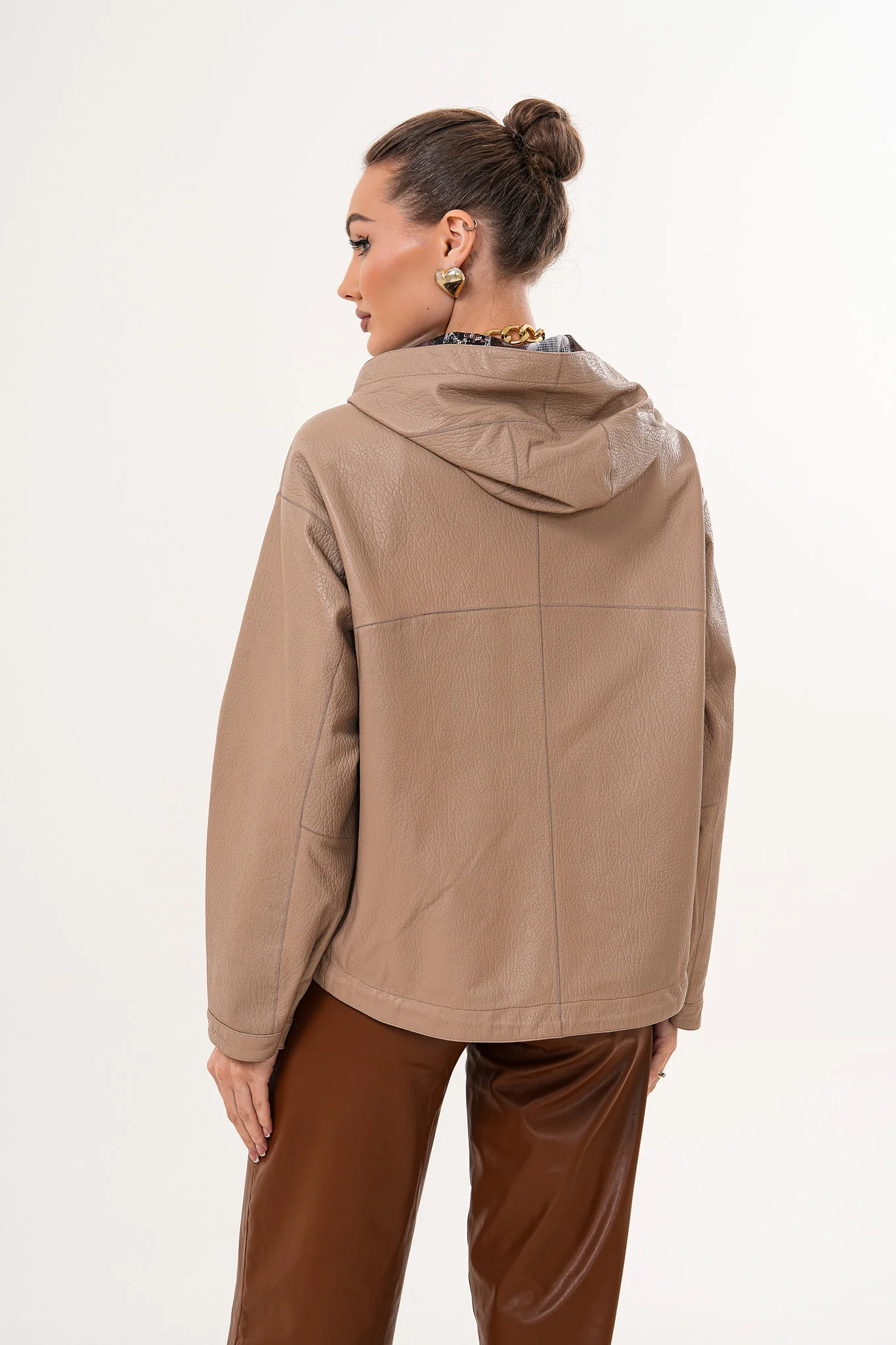 The Calyra Reversible Leather Women Jacket – Taupe - Image 4