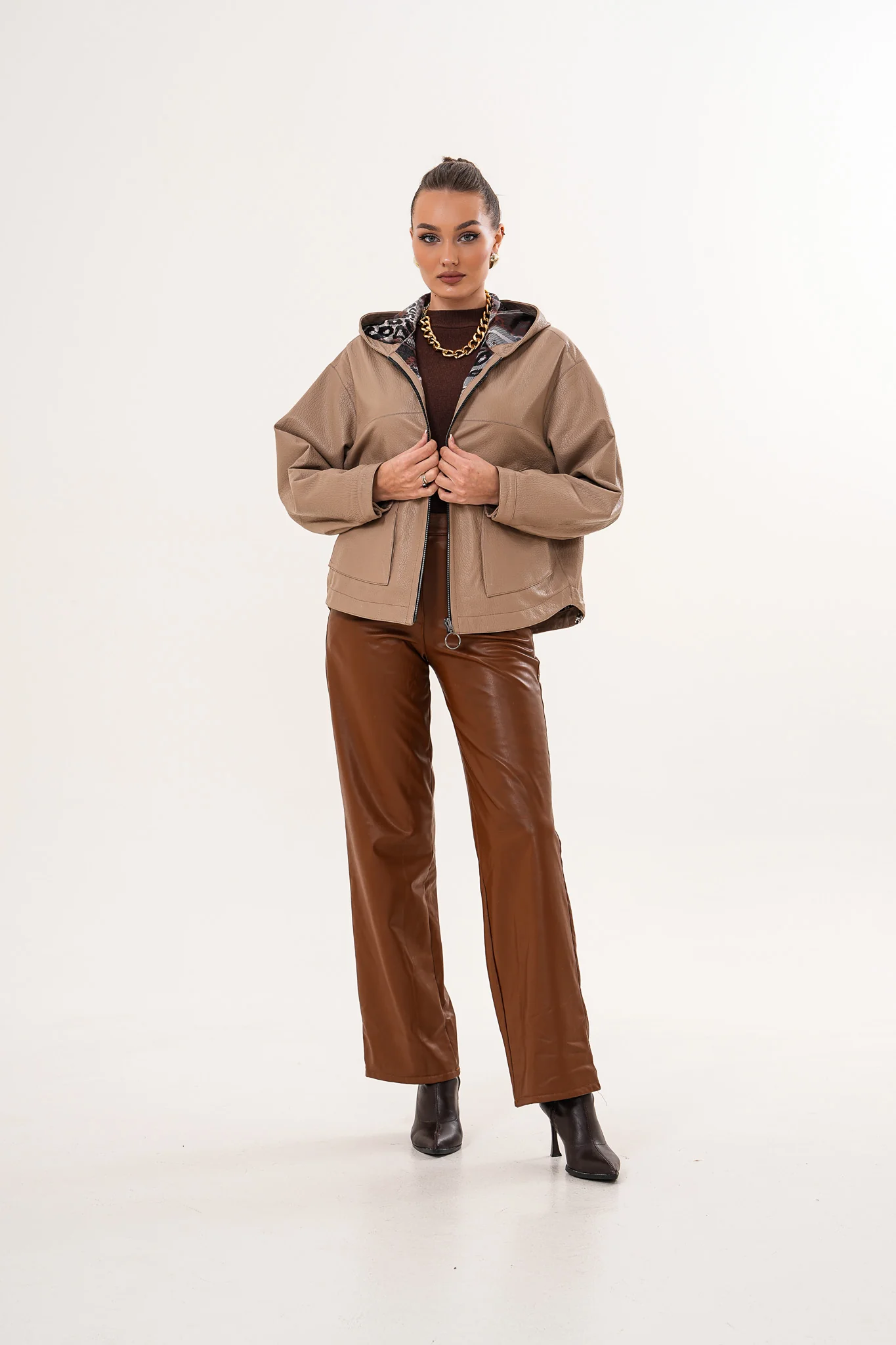 The Calyra Reversible Leather Women Jacket – Taupe - Image 9