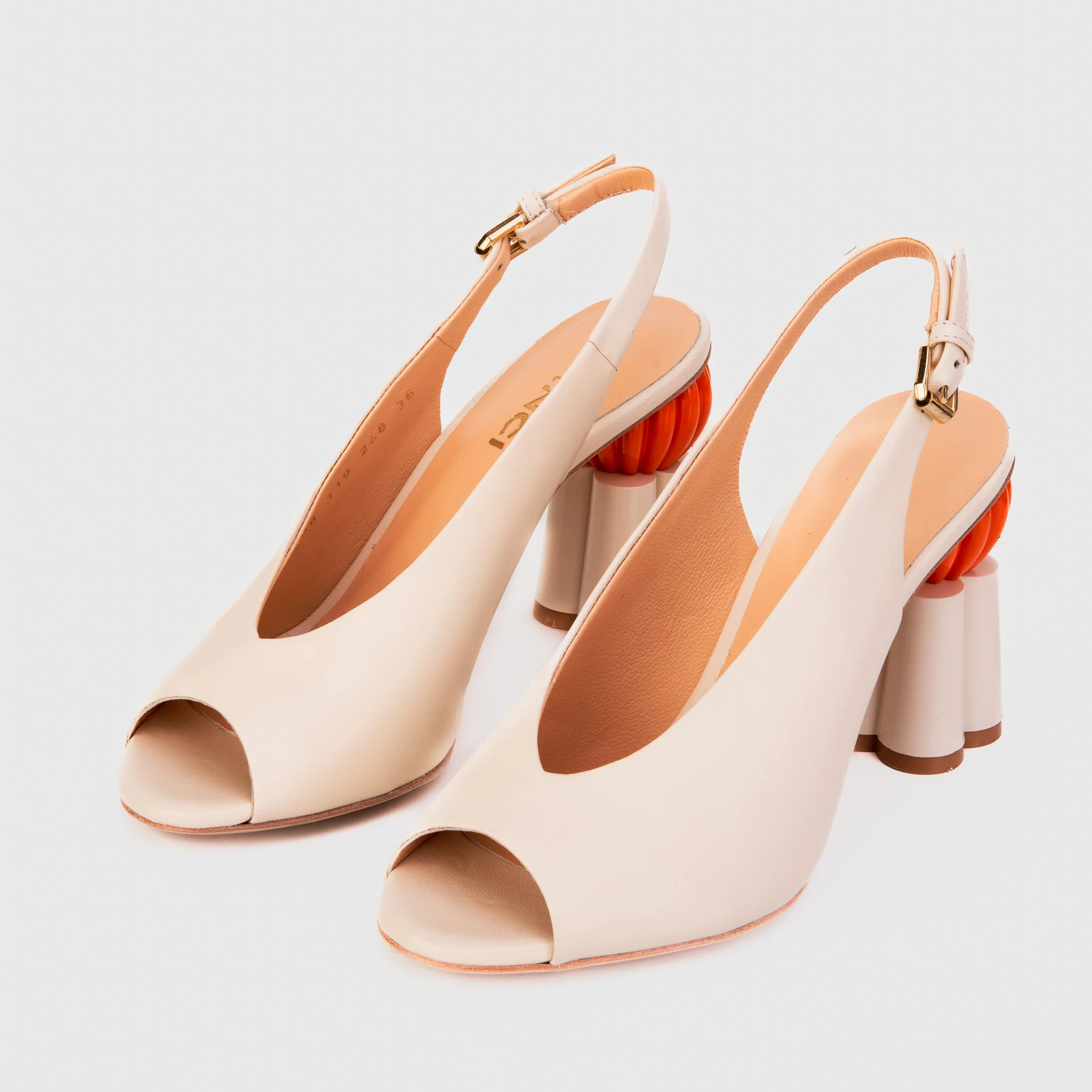 The Cimla Cream Leather Pumpkin Heel Women Sandal - Image 3