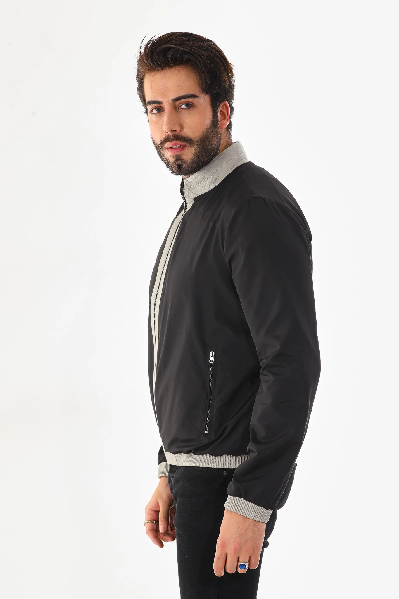 The Como Reversible Cream & Black Leather Bomber Jacket - Image 10