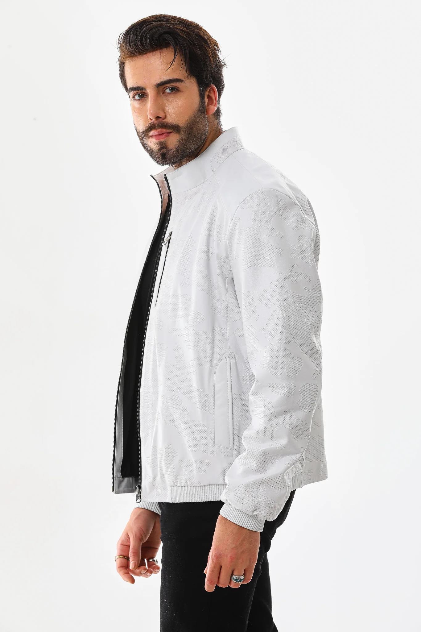 The Como Reversible White & Black Leather Bomber Jacket - Image 6