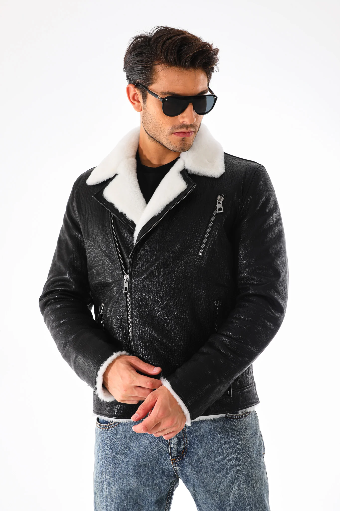 The Cortina Black Shearling Leather Men Jacket - Image 11