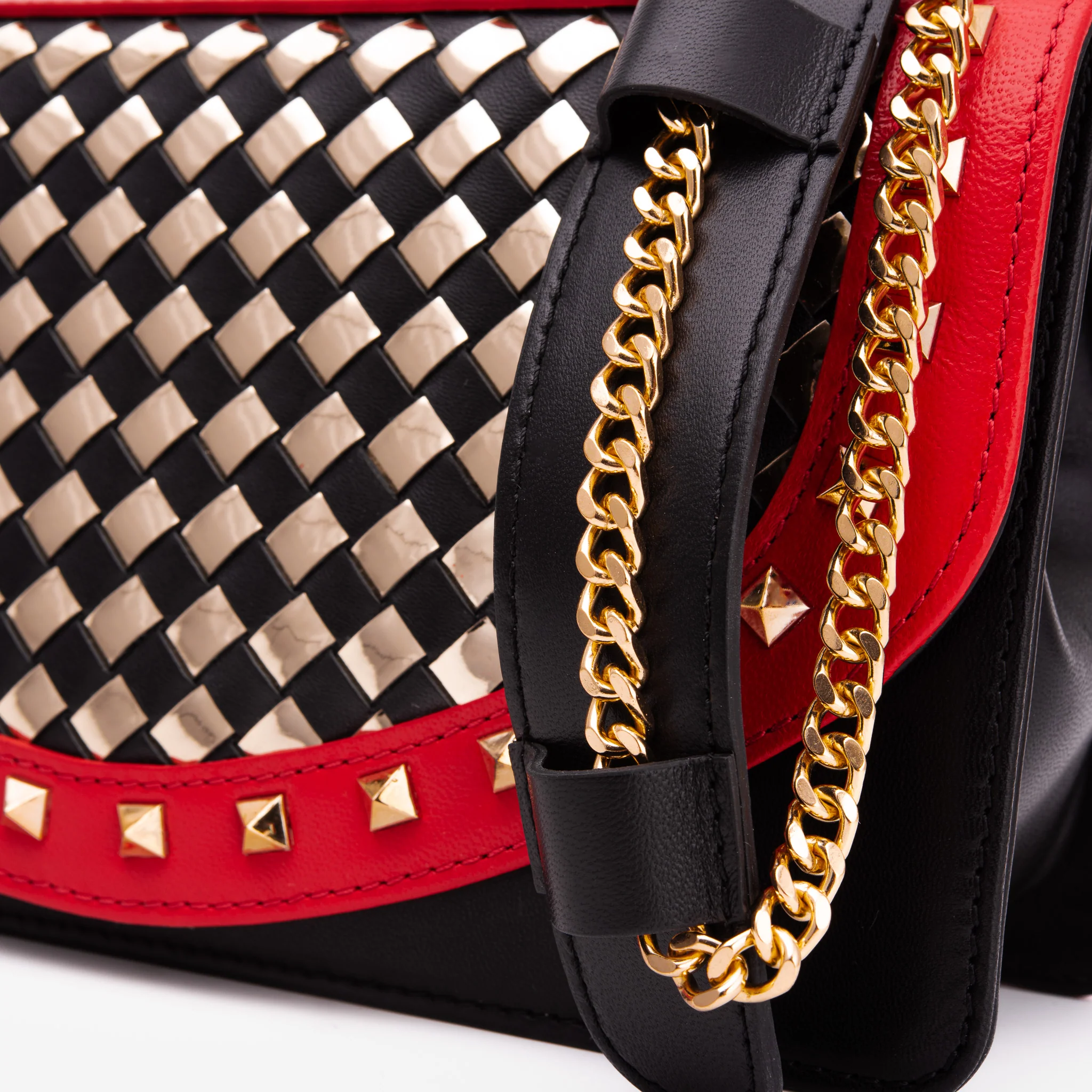 The Dosso Black and Gold Handwoven Leather Handbag - Image 4