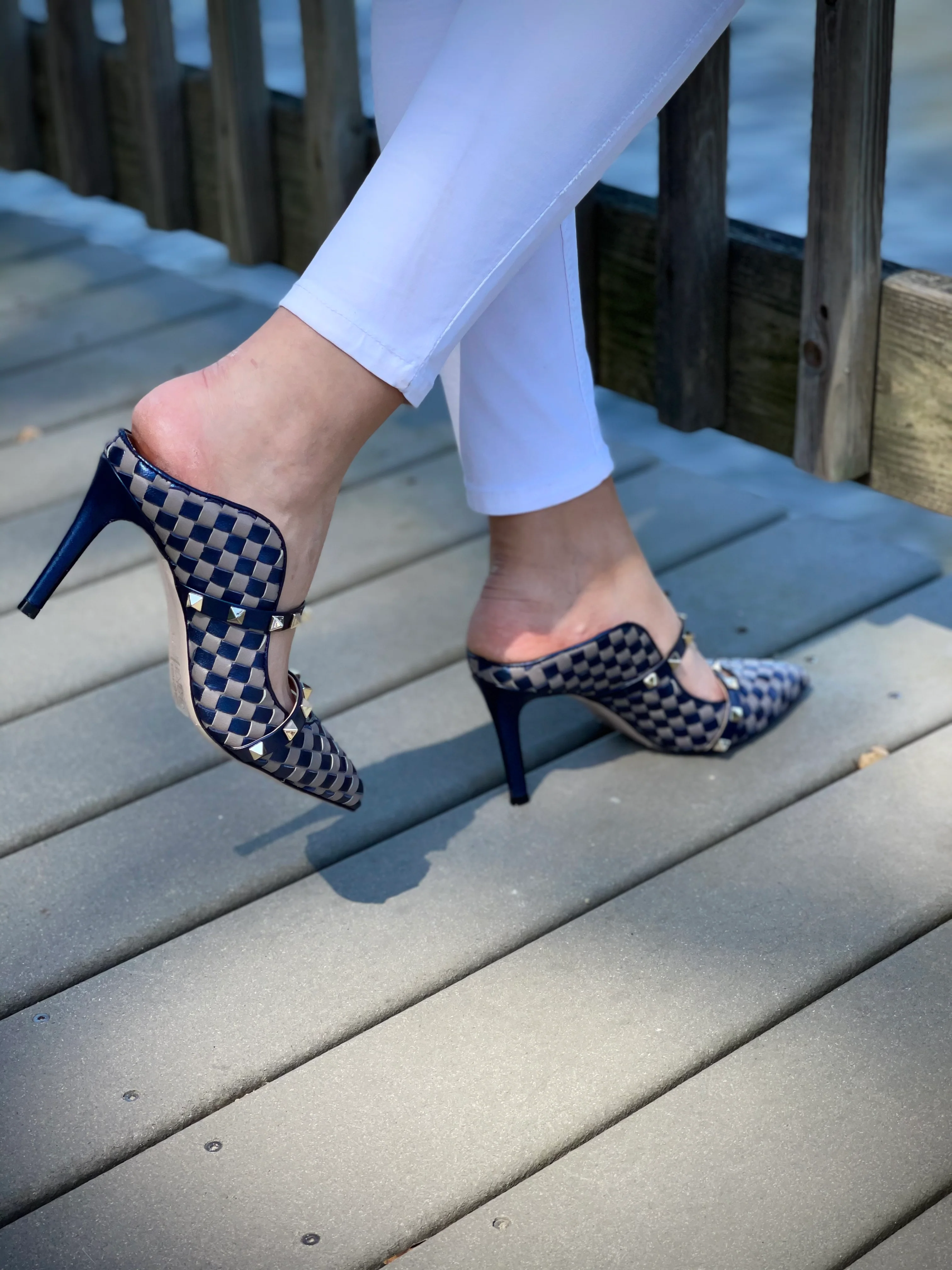 The Dosso Navy Blue Handwoven Pointy Toe Leather Women Sandal - Image 16