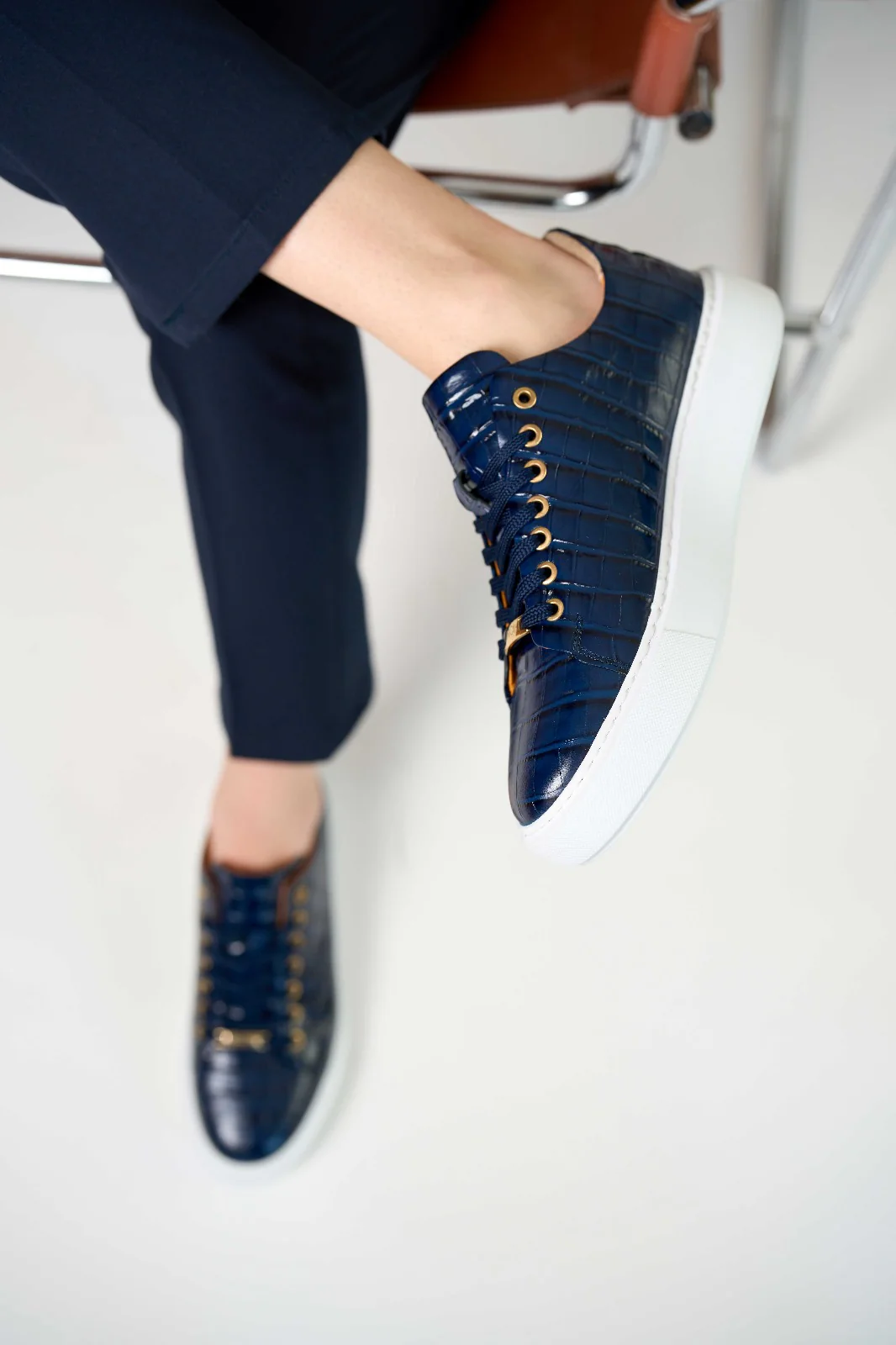 The Dublin Blue Leather Men Sneaker - Image 13