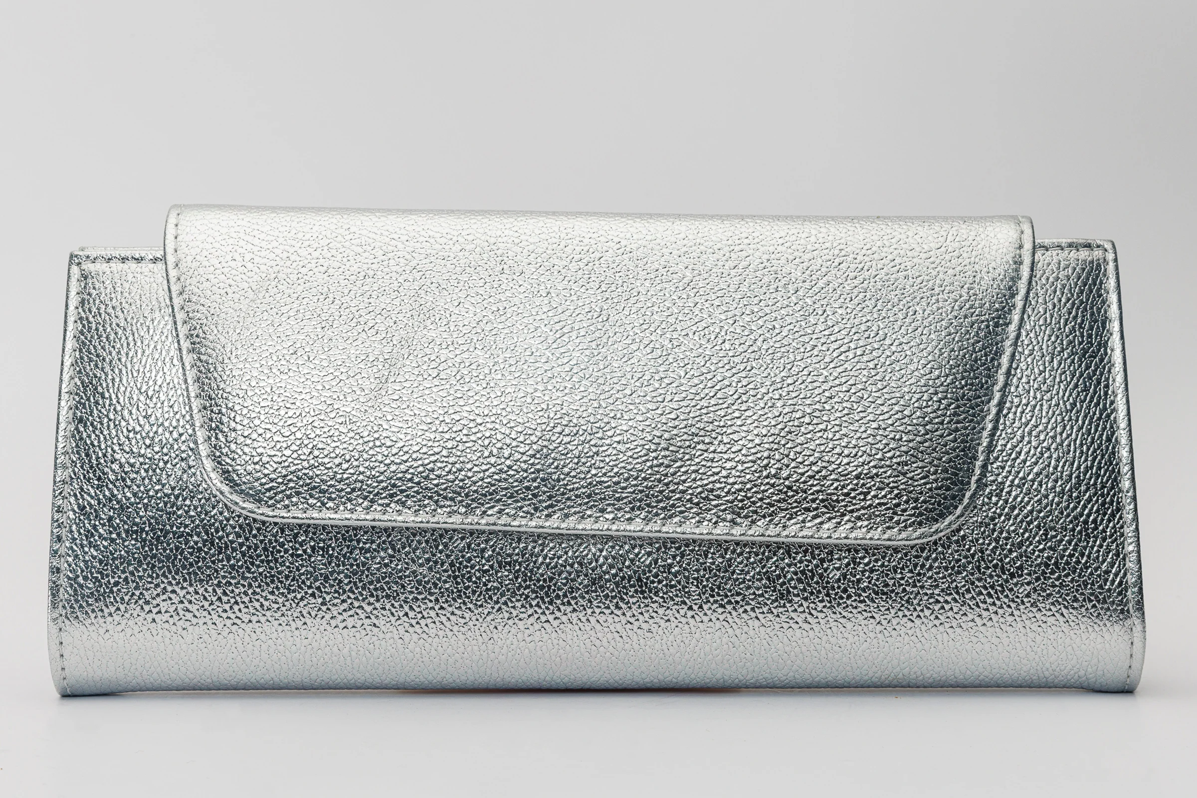 The Ege Silver Leather Clutch - Image 2