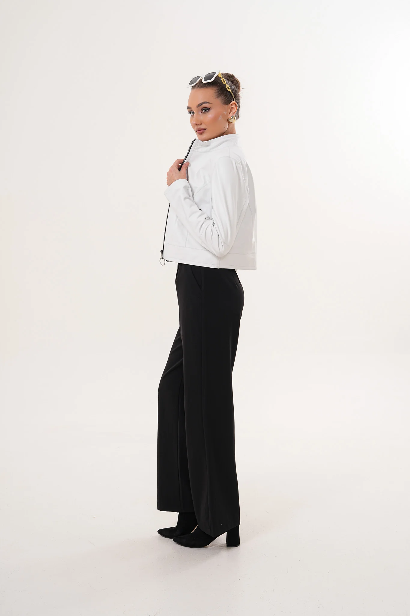 The Elvaris Reversible White Leather Women Jacket - Image 11