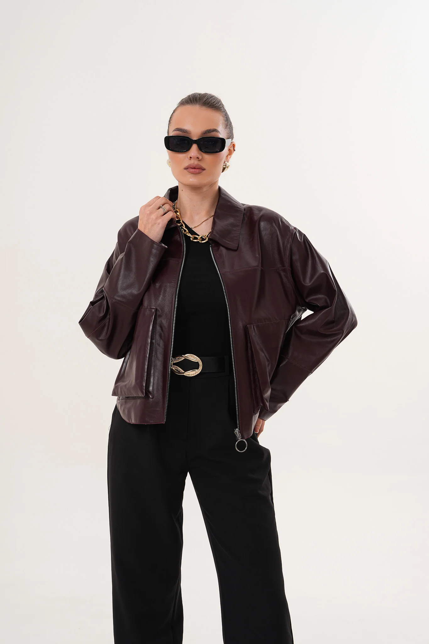 The Elvoria Reversible Burgundy Leather Jacket - Image 11