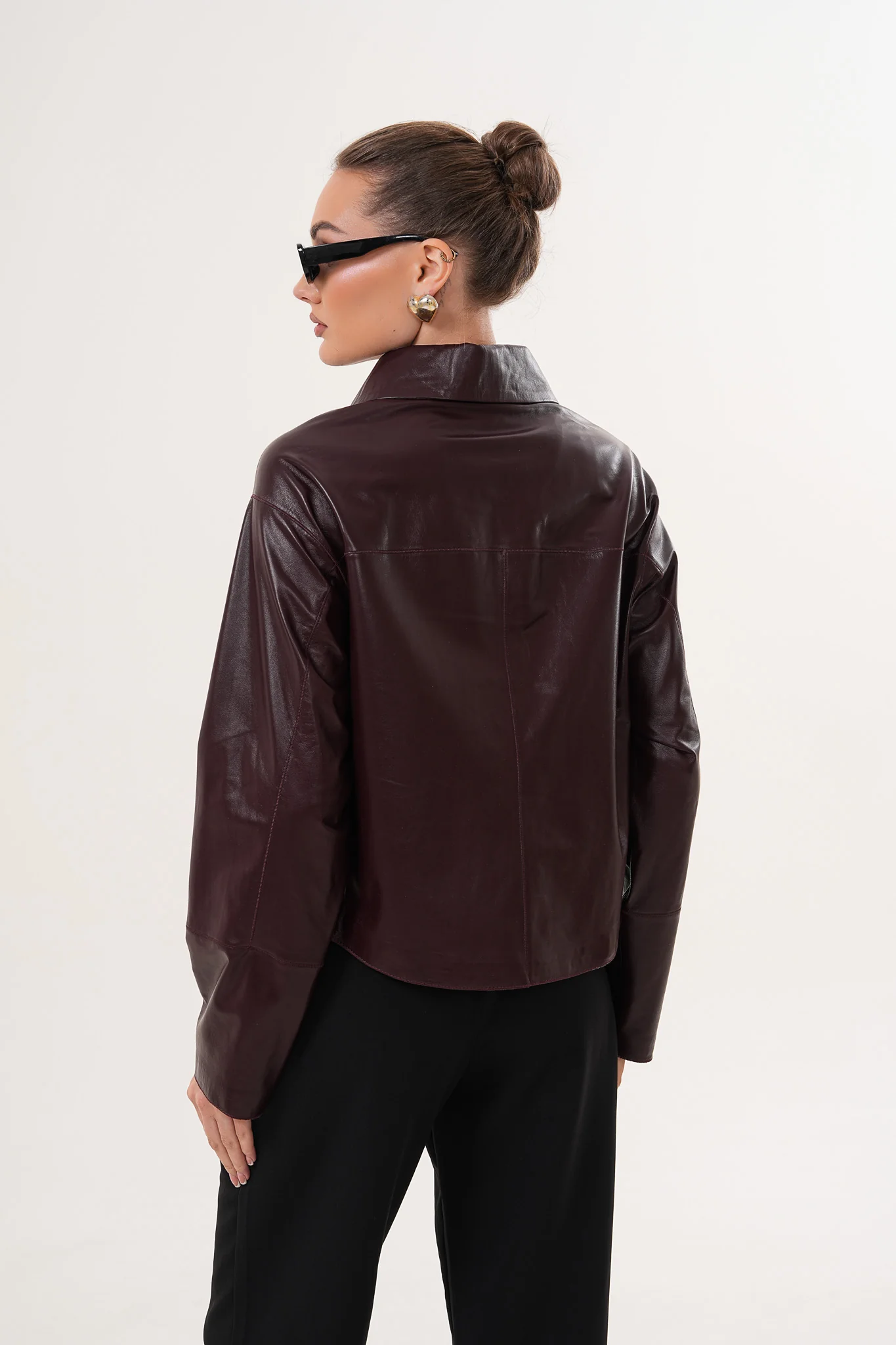 The Elvoria Reversible Burgundy Leather Jacket - Image 3
