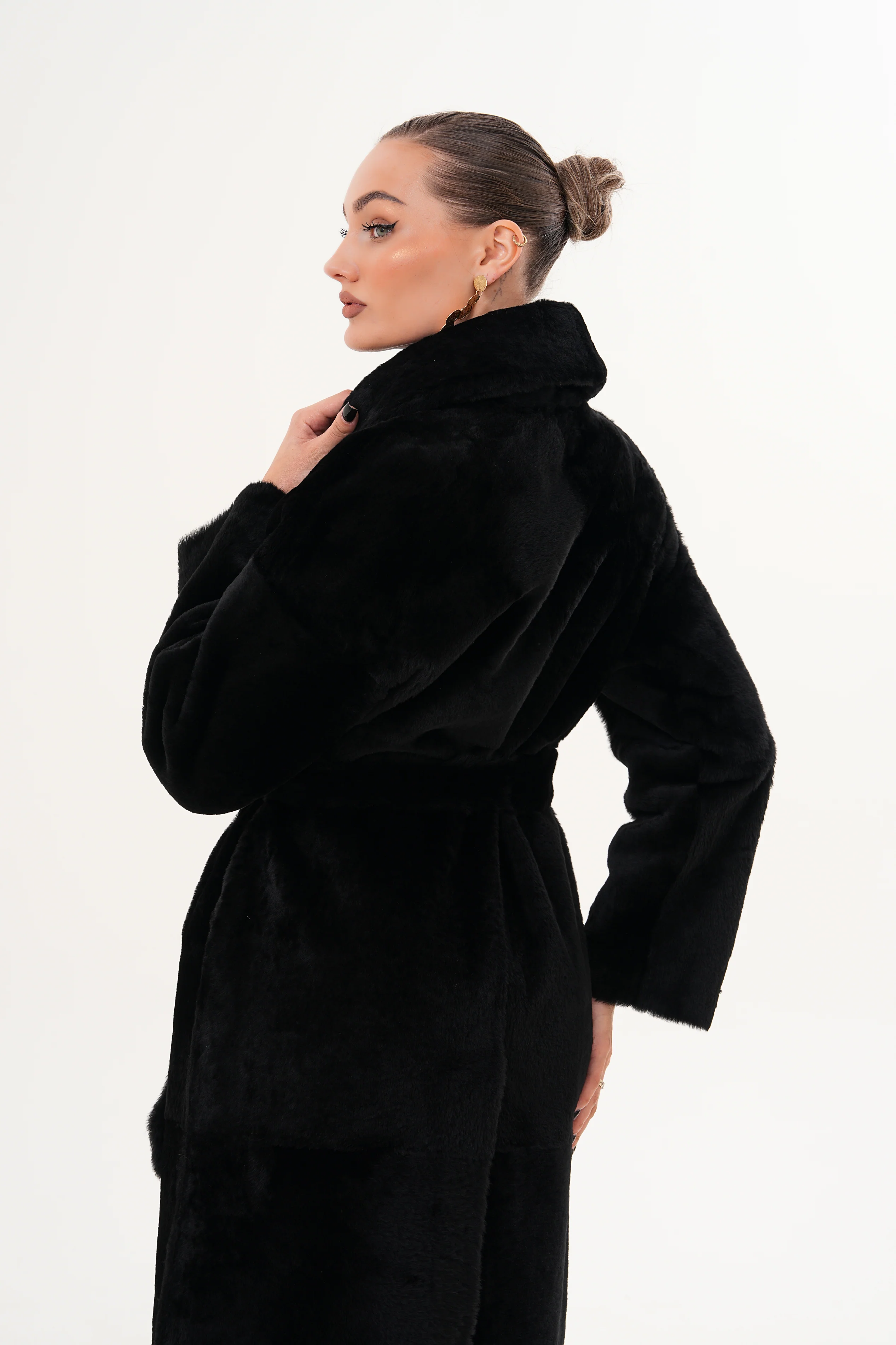 The Emilia Reversible Shearling Leather Women Jacket - Image 18