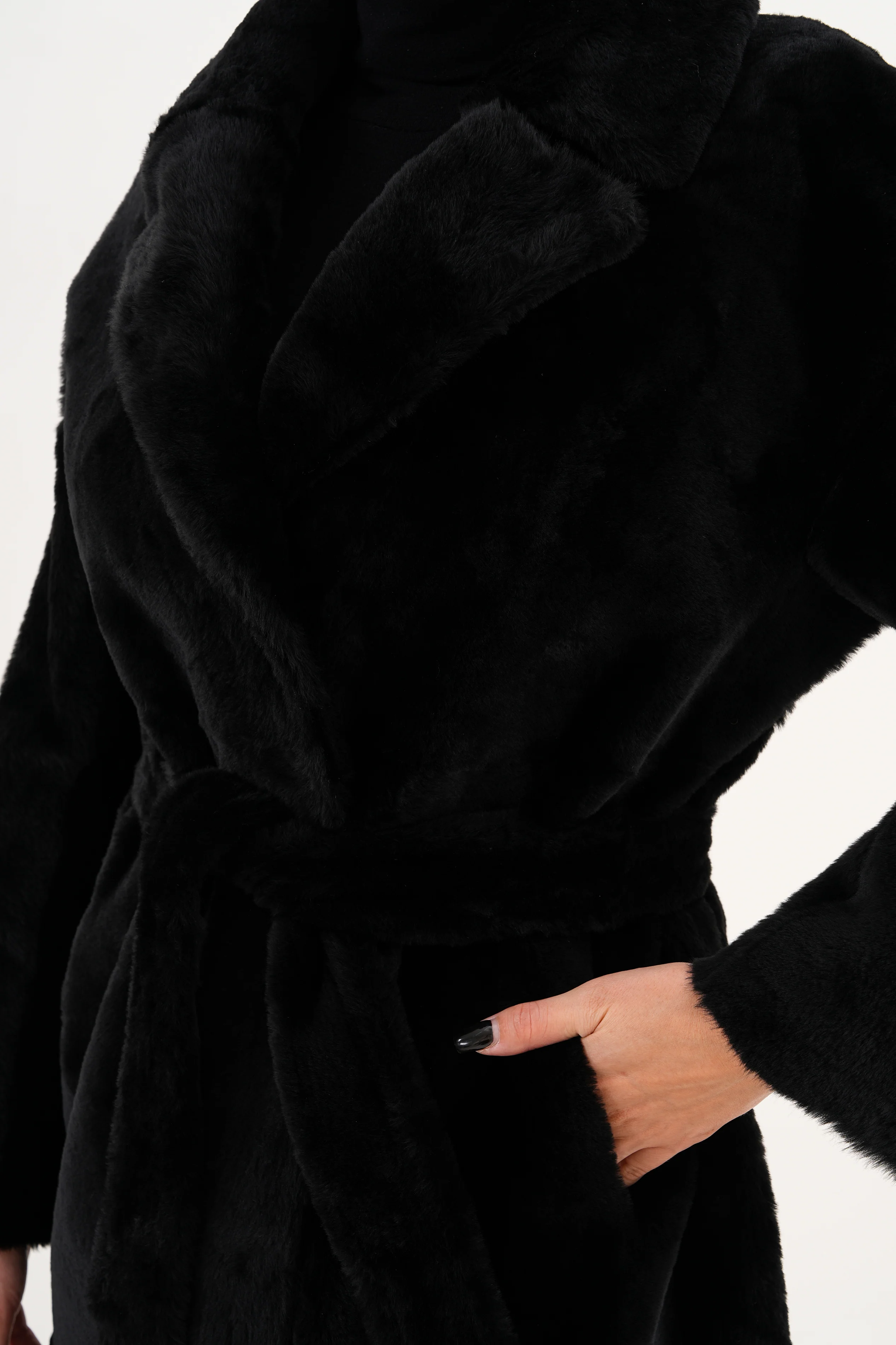 The Emilia Reversible Shearling Leather Women Jacket - Image 21