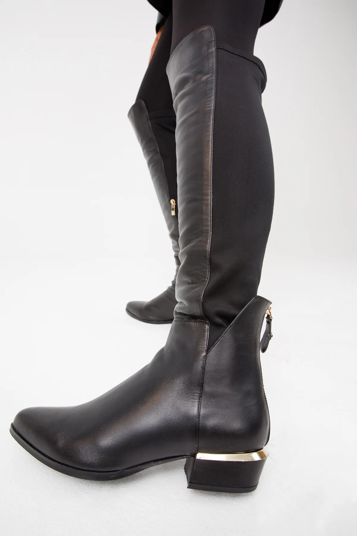 The Fairoks Black Leather Pointy Toe Knee High Women Boot - Image 9