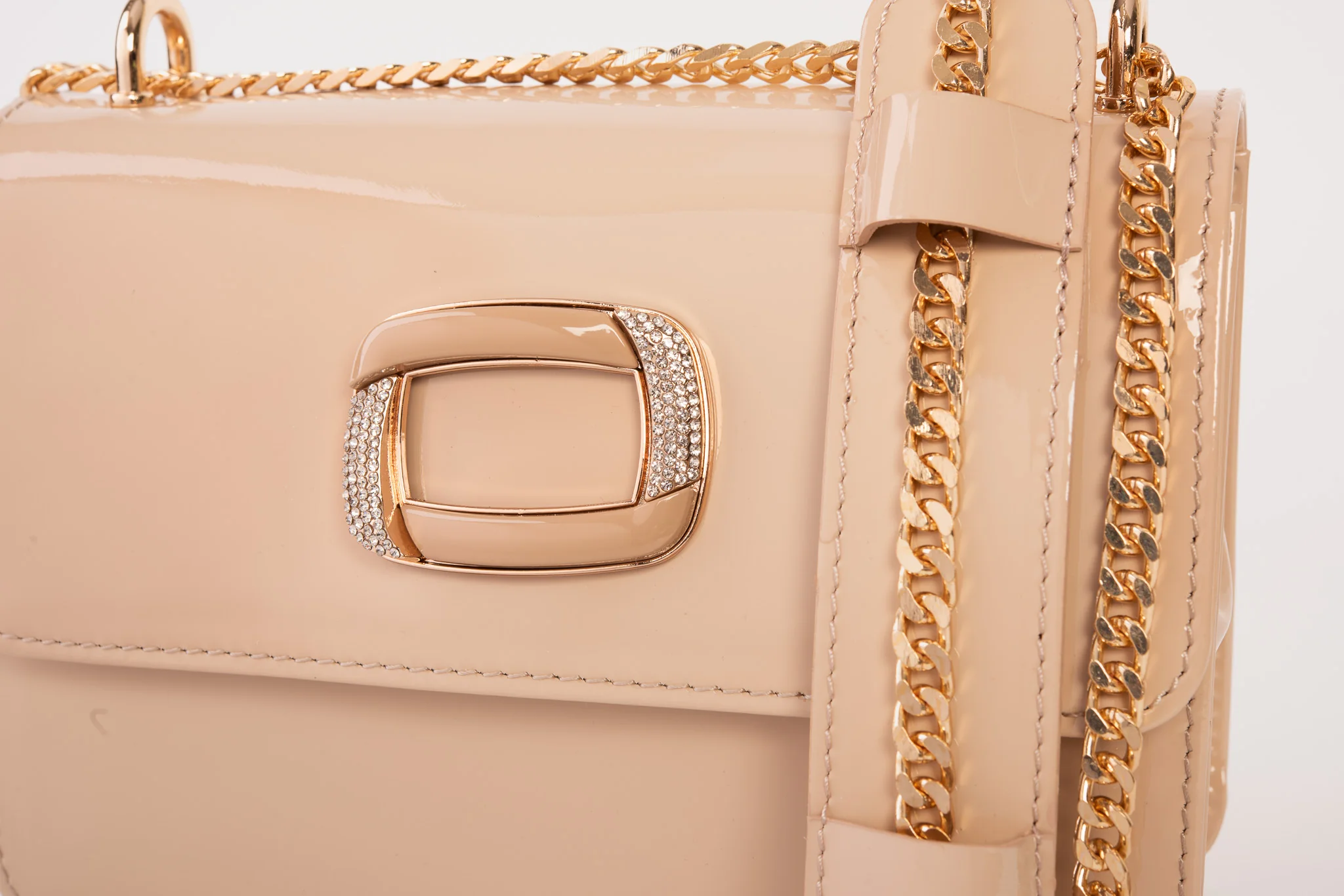 The Ferrara Cream Patent Leather Handbag - Image 5