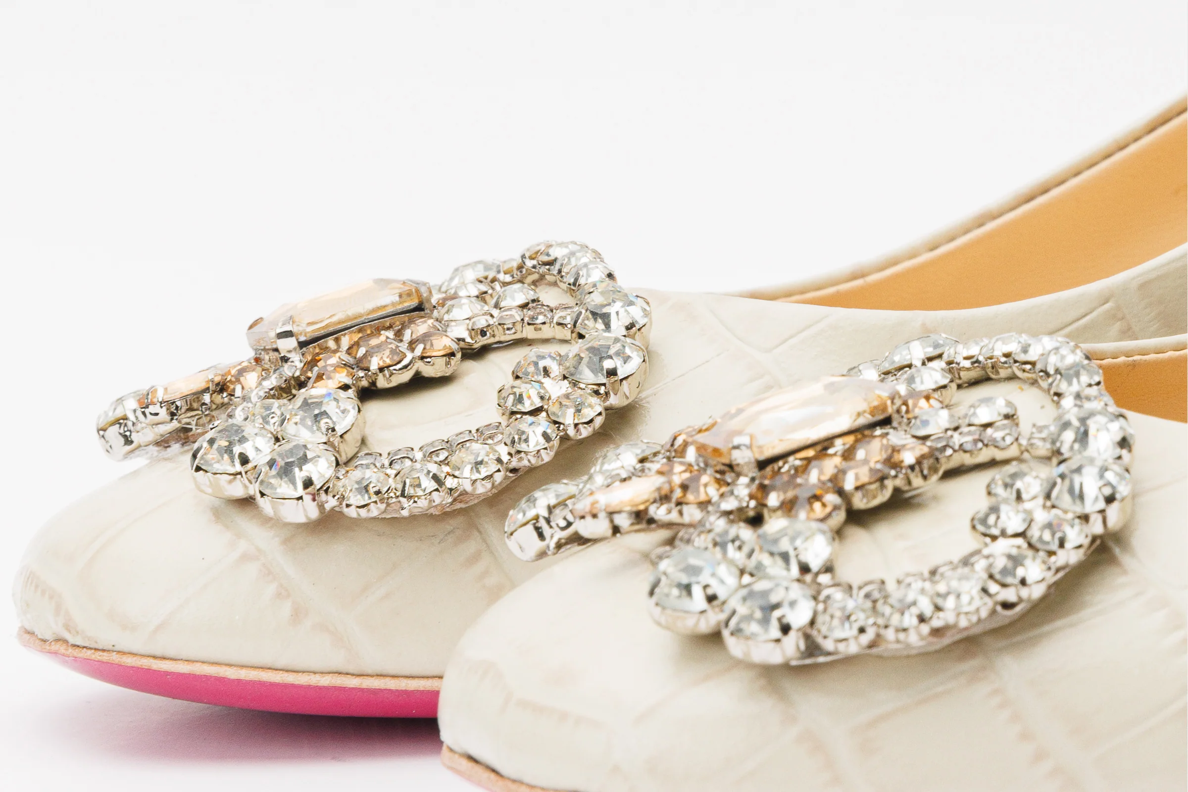The Foggia Beige Leather Block Heel Pump Women Shoe - Image 3