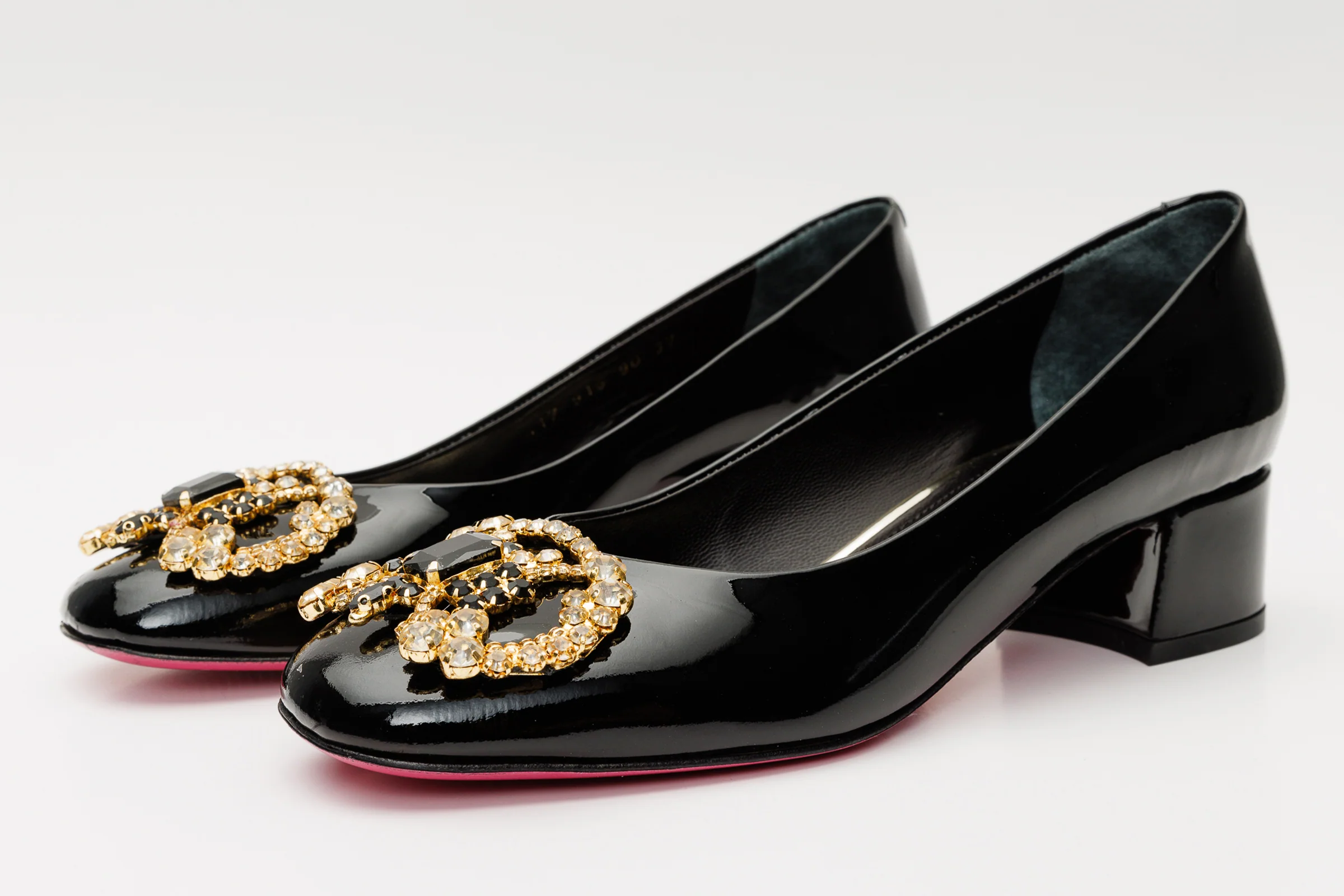 The Foggia Black Leather Block Heel Pump Women Shoe - Image 2