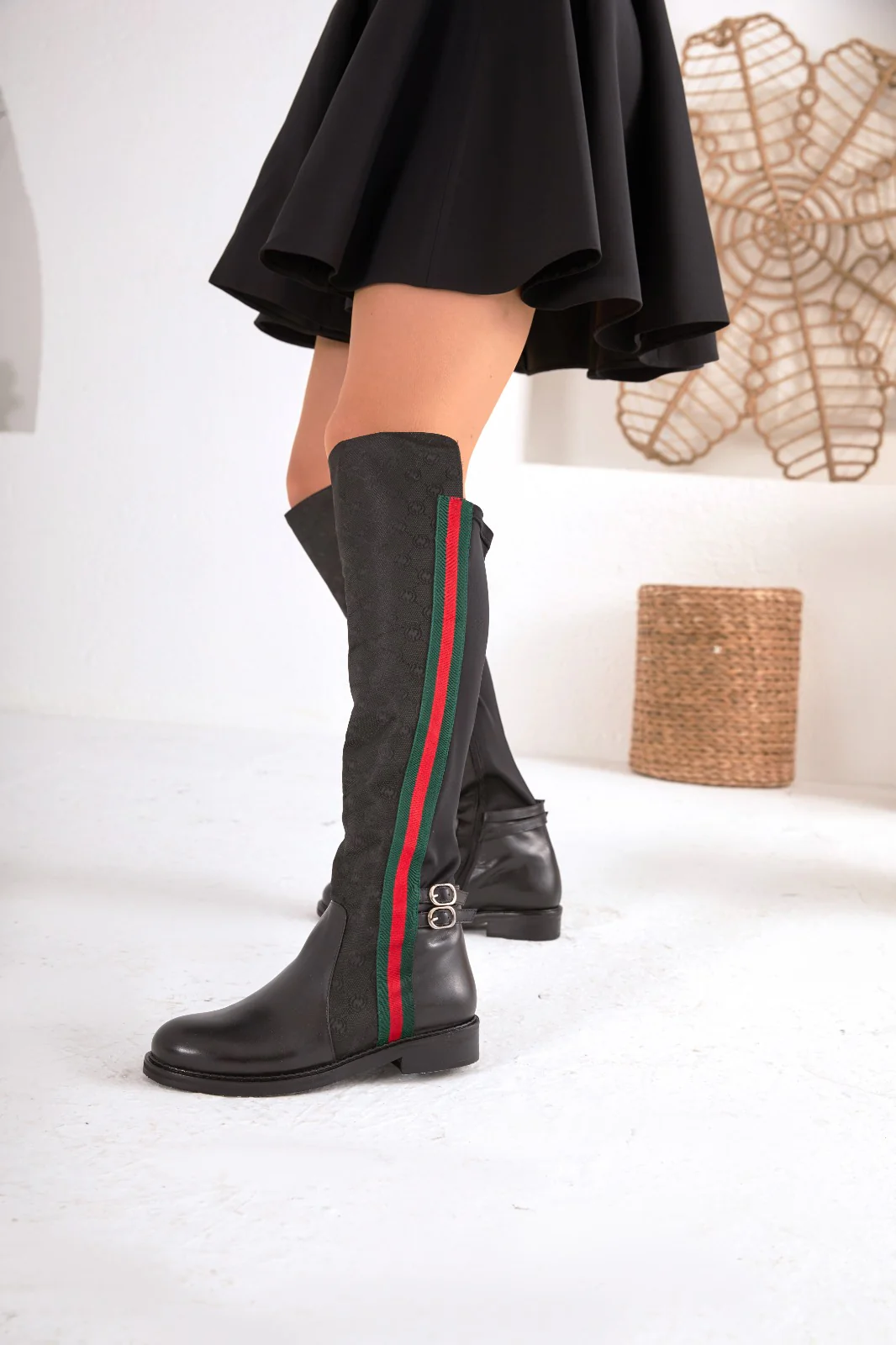 The Gallant Black Leather Knee-High Boot - Image 3