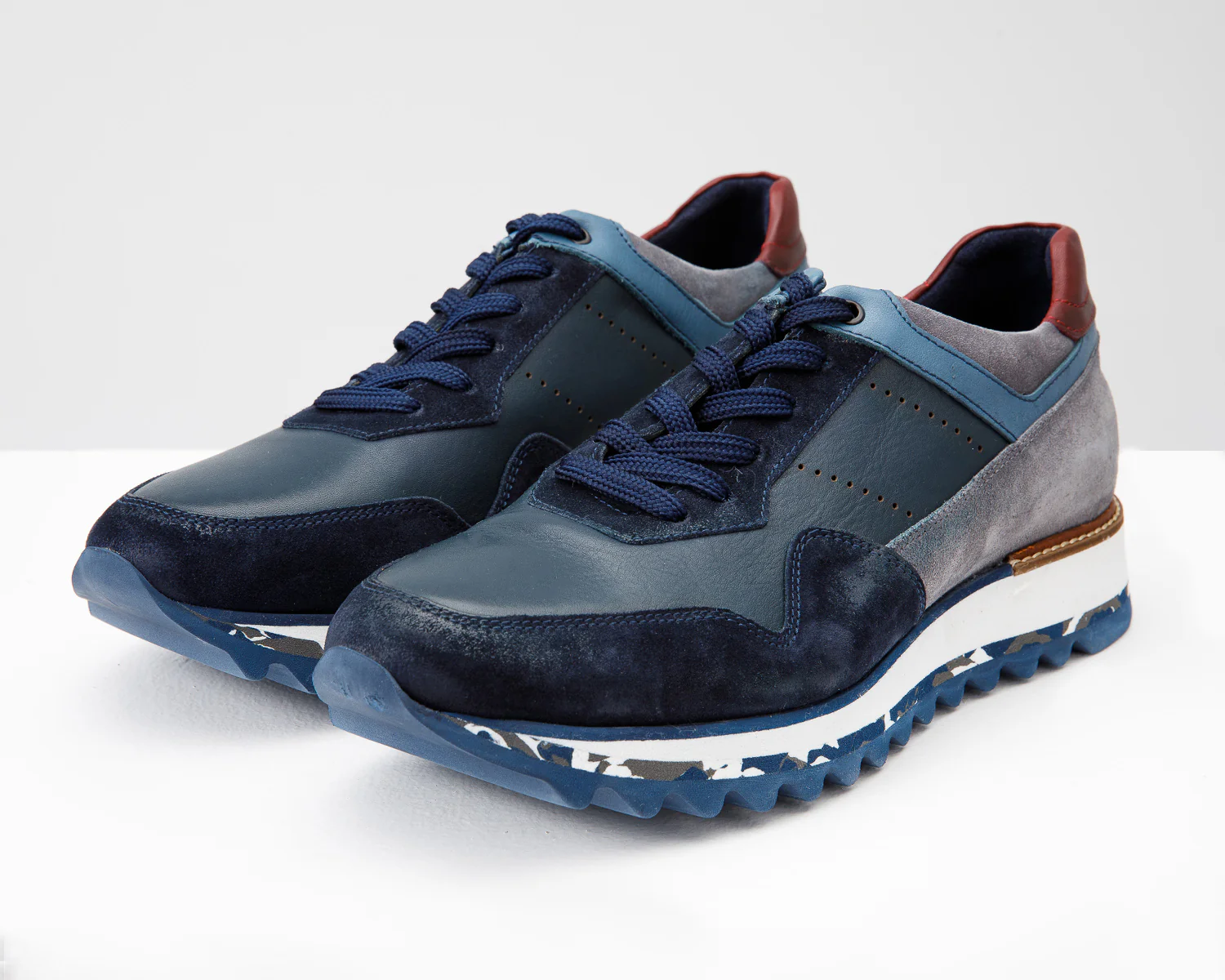 The Hoskova Navy Blue Leather Men Sneaker - Image 3