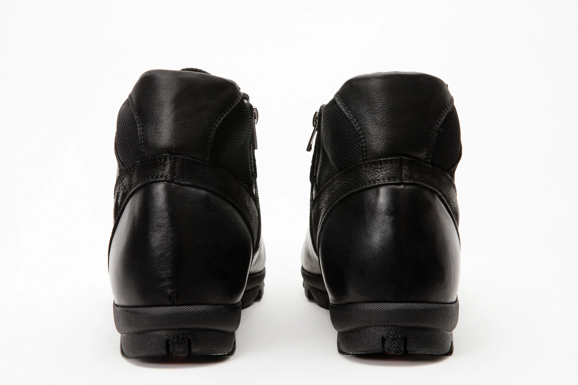 The Houston Leather Black Lace-Up Casual Men Boot with a Zipper - Image 4