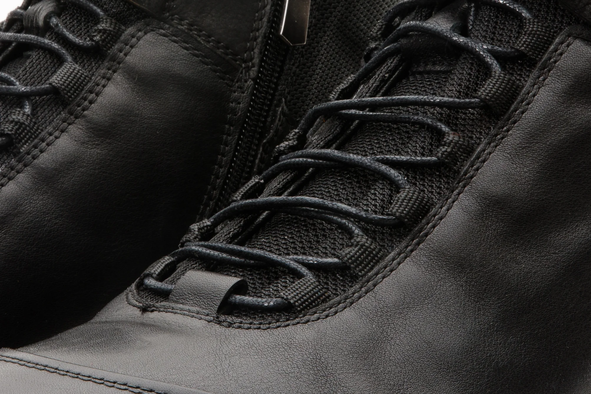 The Houston Leather Black Lace-Up Casual Men Boot with a Zipper - Image 5
