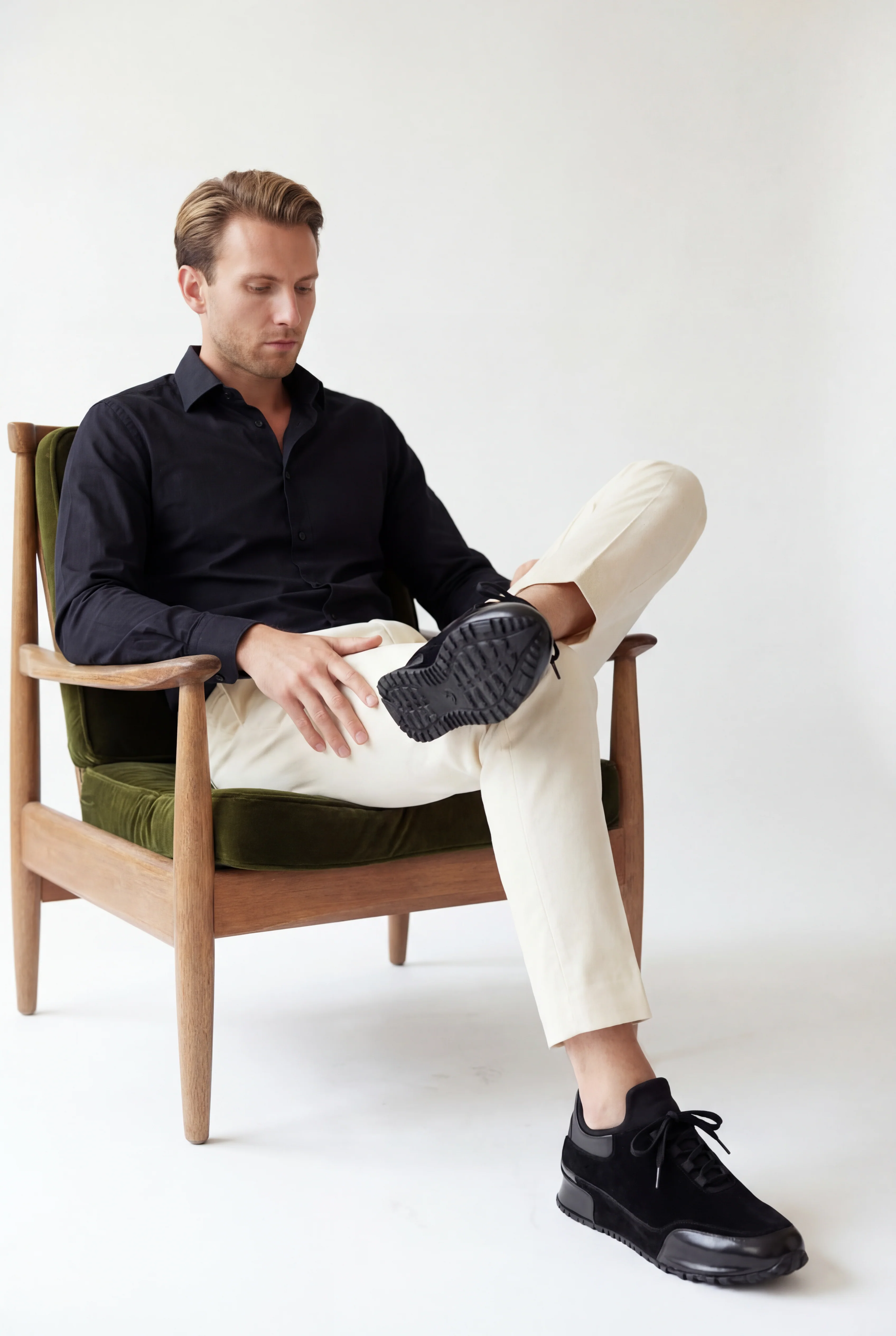 The Hudson Black Suede Men Sneaker - Image 12