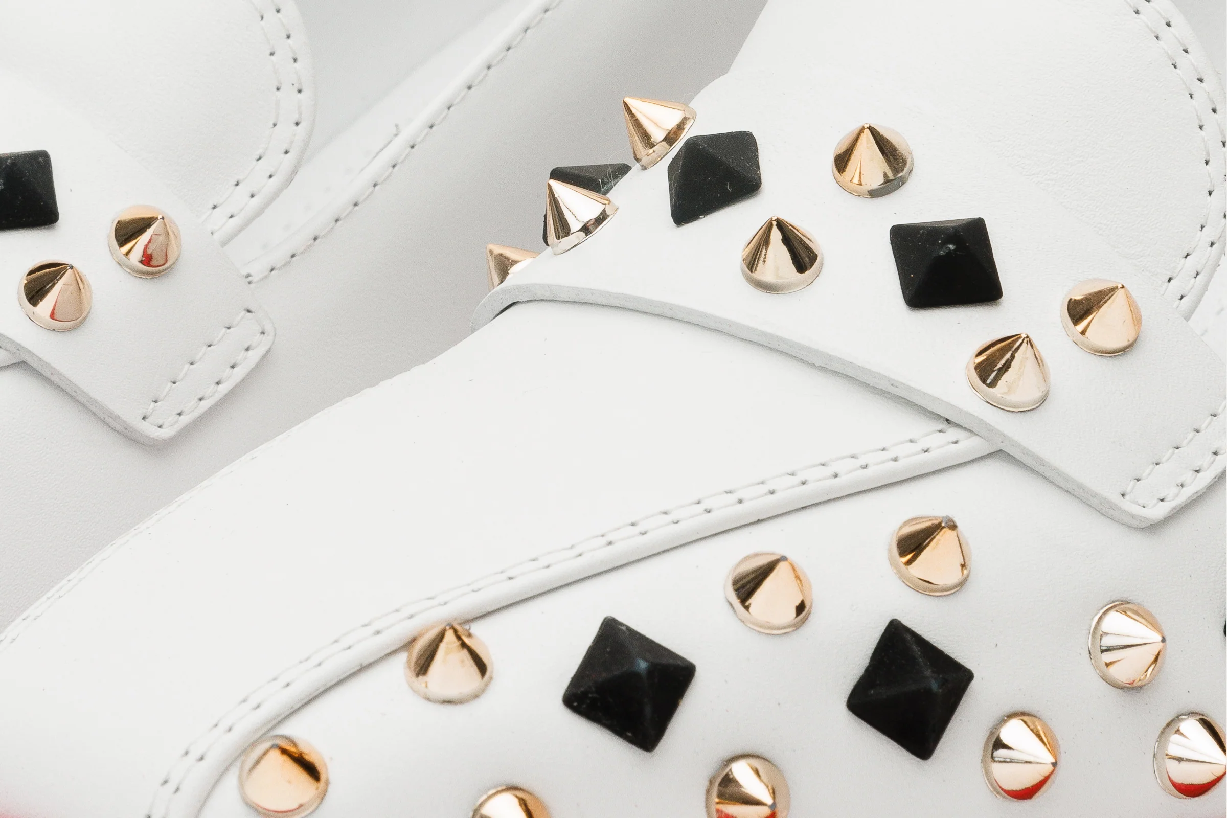 The Infanta White Spike Leather Block Heel Pump Women Shoe - Image 4
