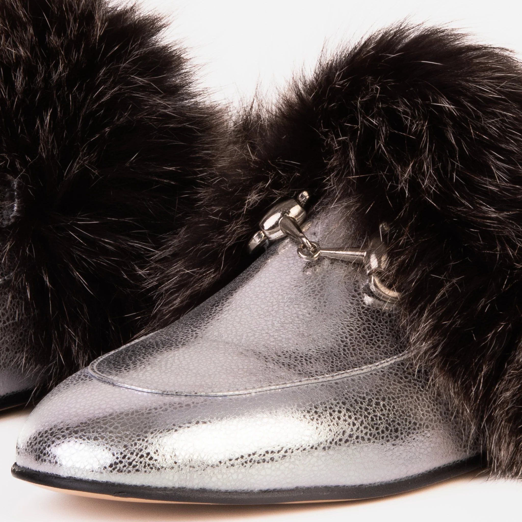 The Izmir Silver Leather Natural Fur Women Slipper - Image 4