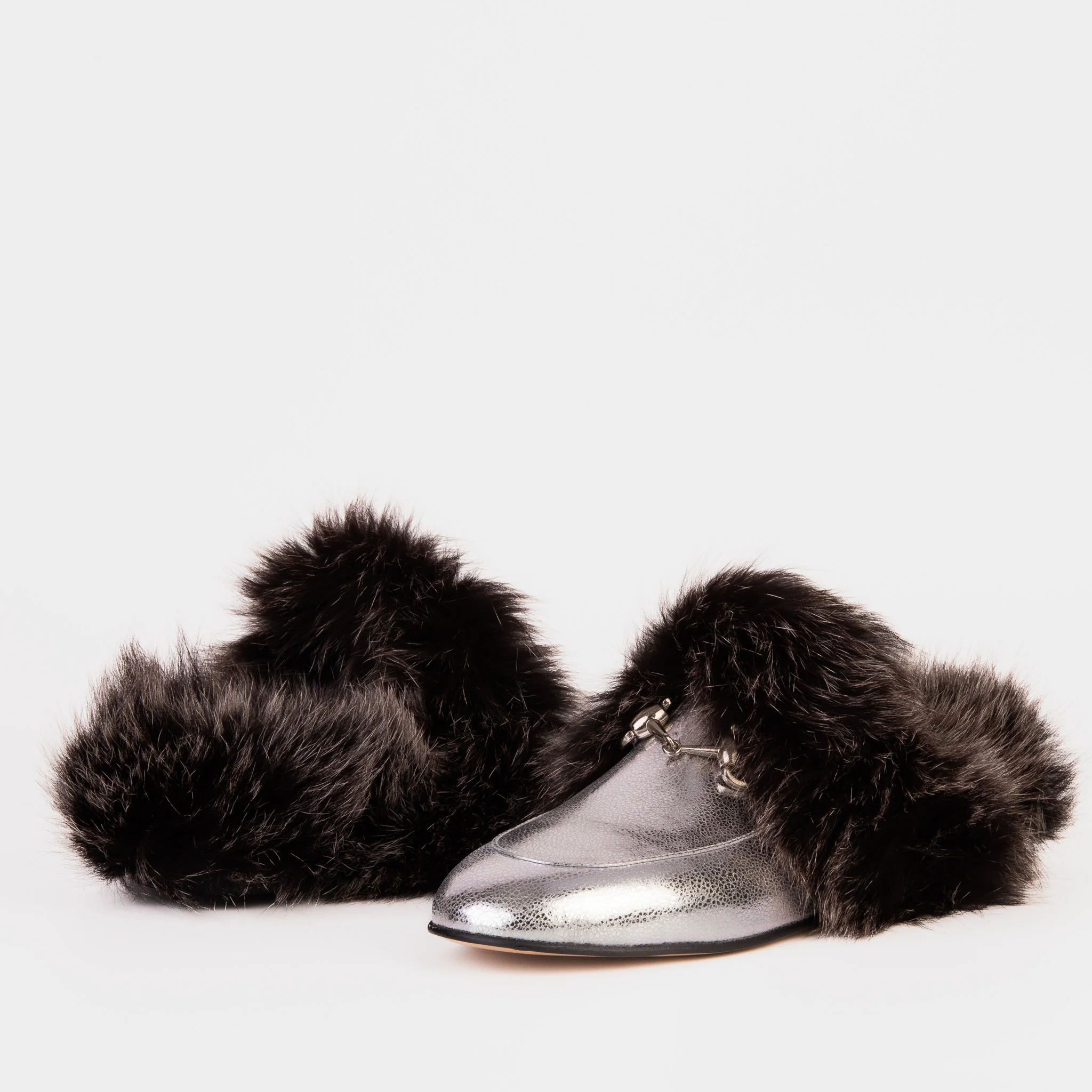 The Izmir Silver Leather Natural Fur Women Slipper - Image 5
