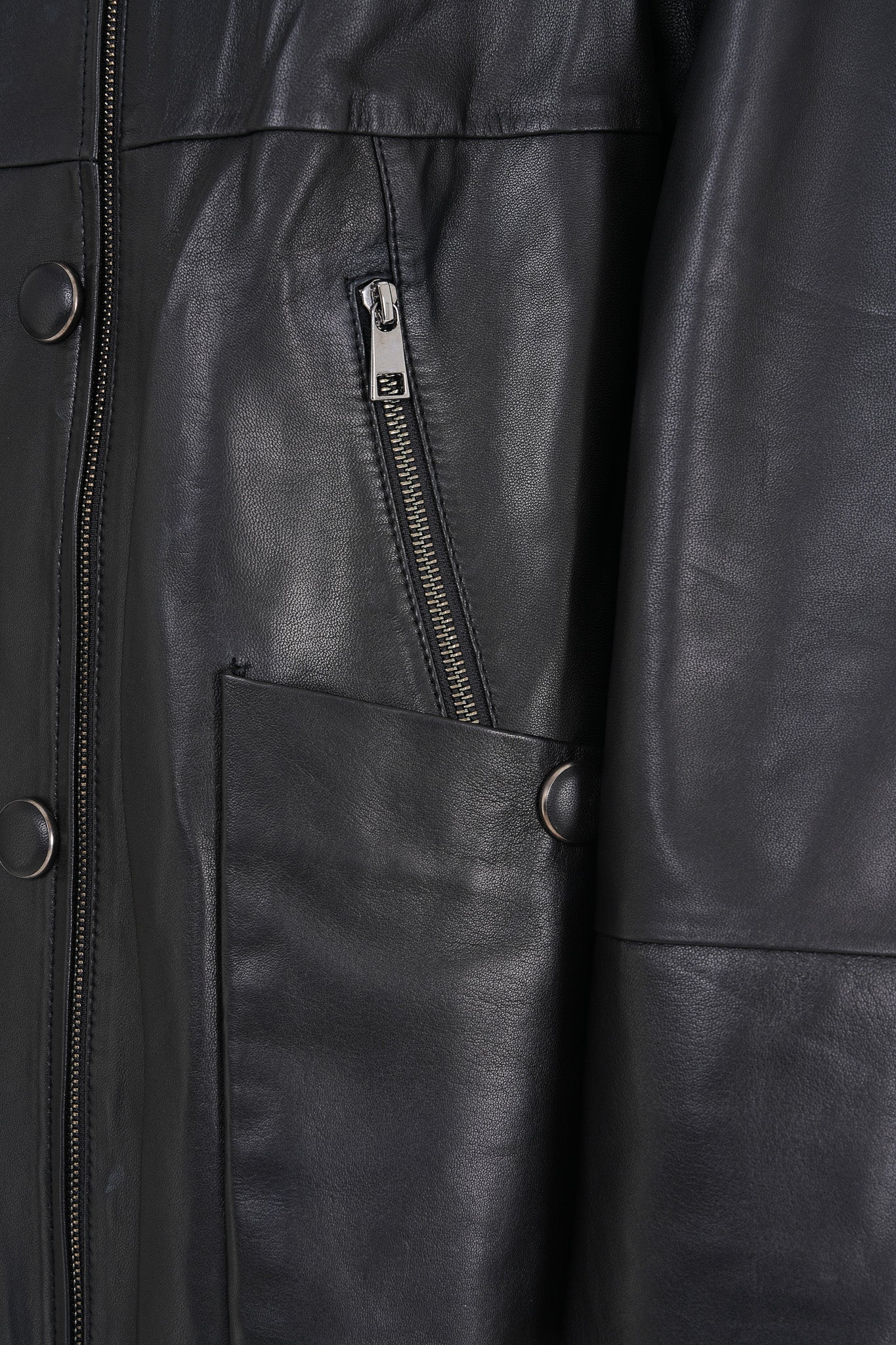 The Lioara Black Leather Women Jacket - Image 5
