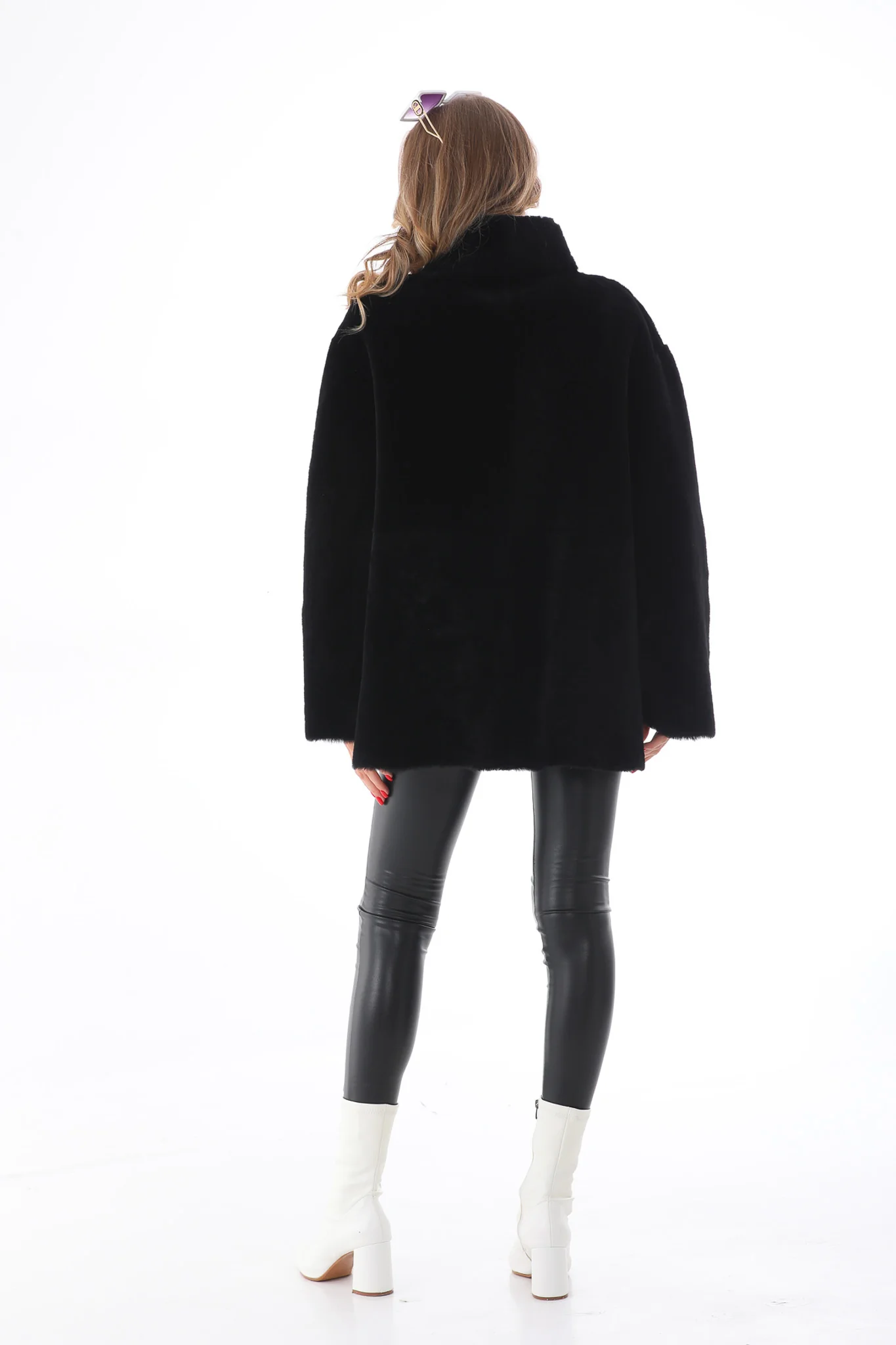 The Luxera Reversible Black Shearling Women Leather Jacket - Image 15