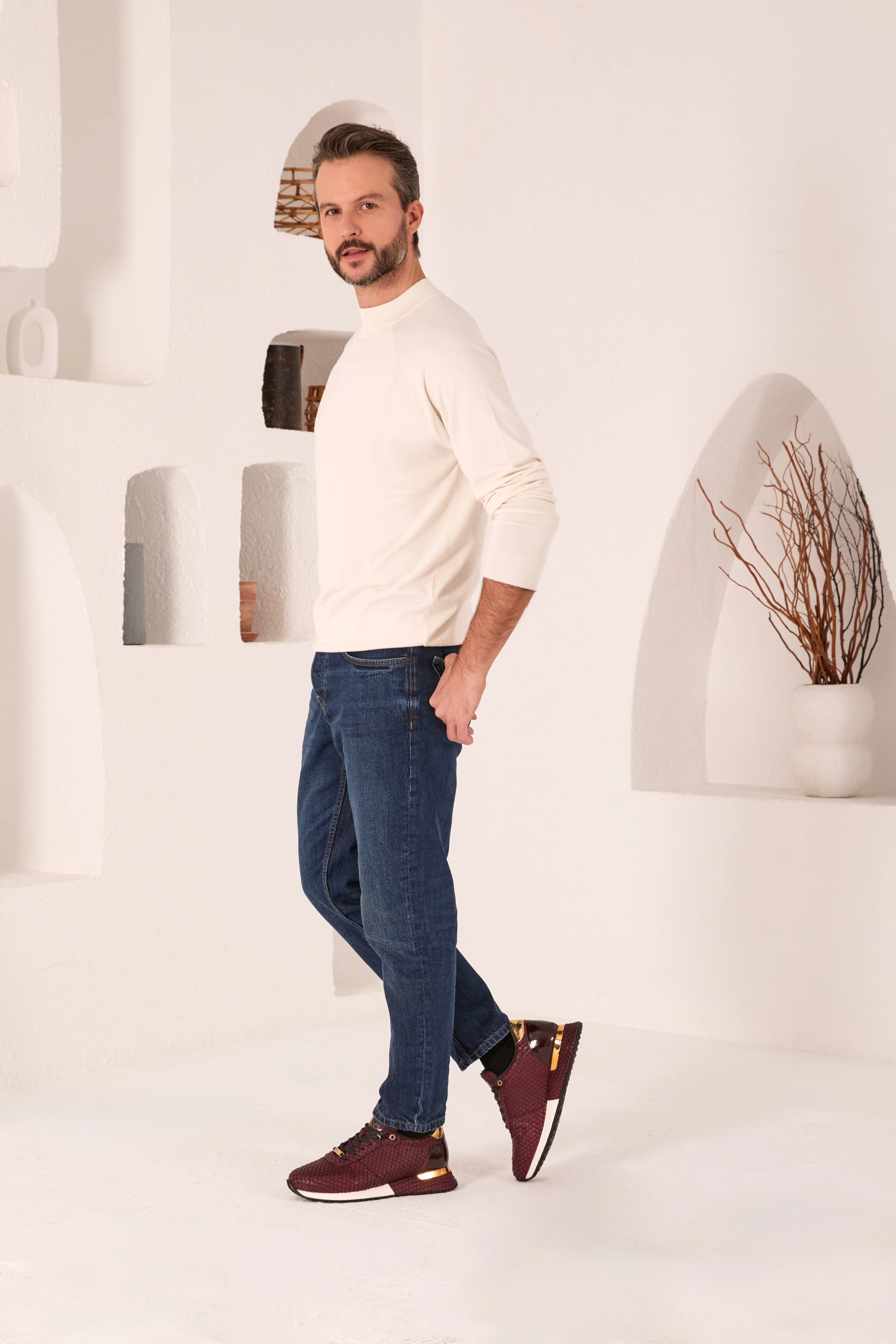 The Majesty Burgundy Leather Men Sneaker - Image 2