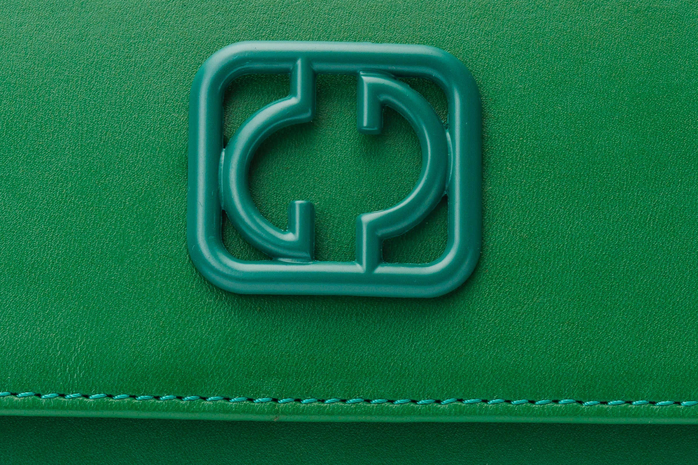 The Maneadero Green Leather Handbag - Image 3